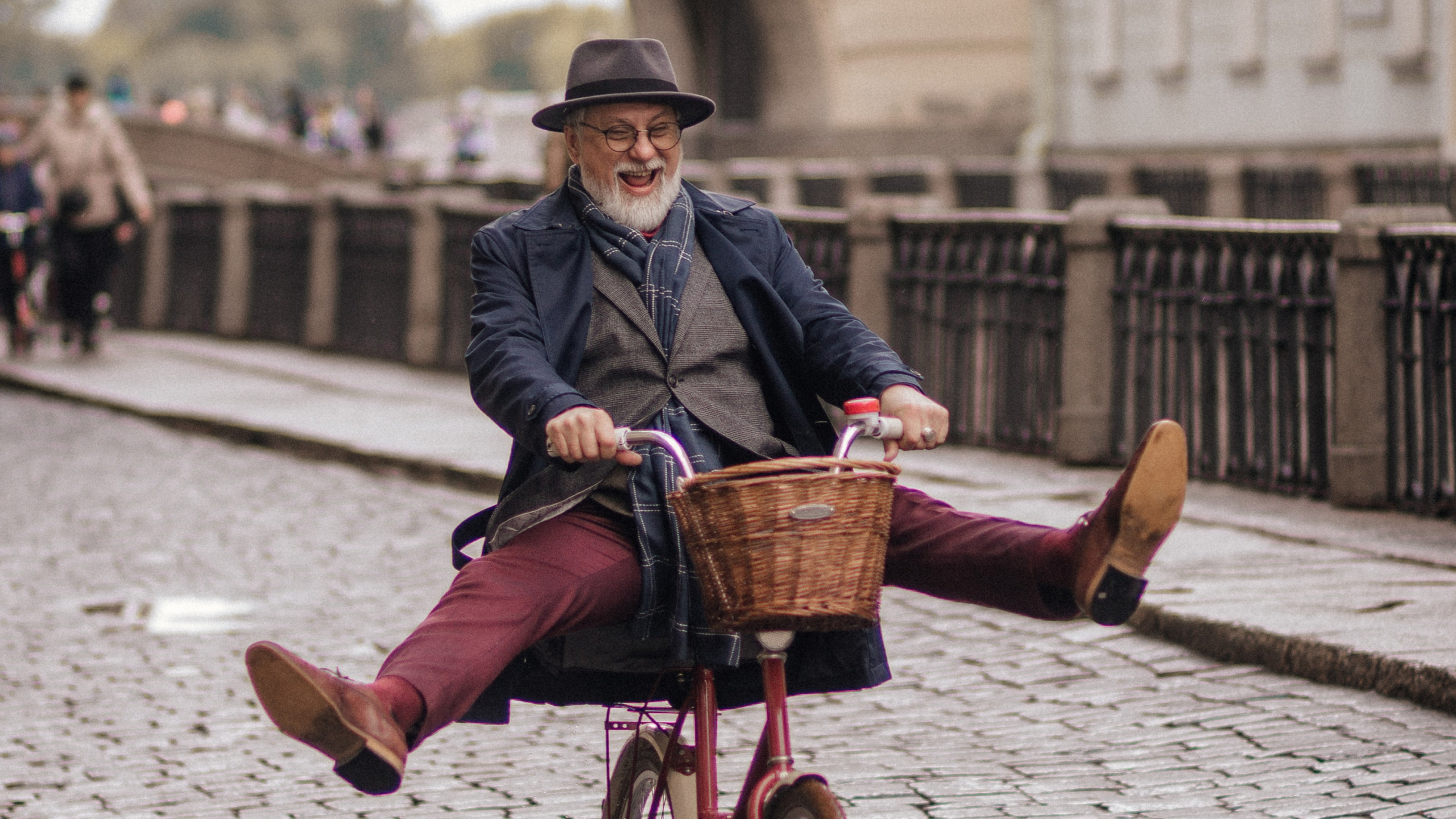 Профессиональный фотограф в Санкт-Петербурге Александр Волосенцев
