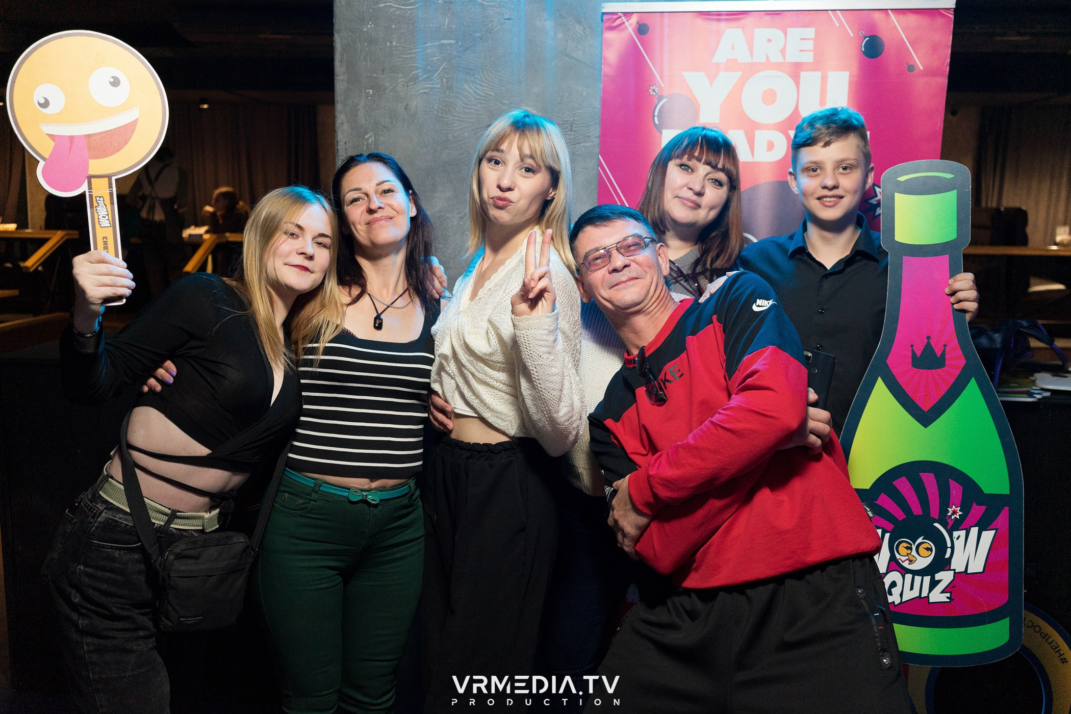 WoW QuiZ в баре «Друзья»