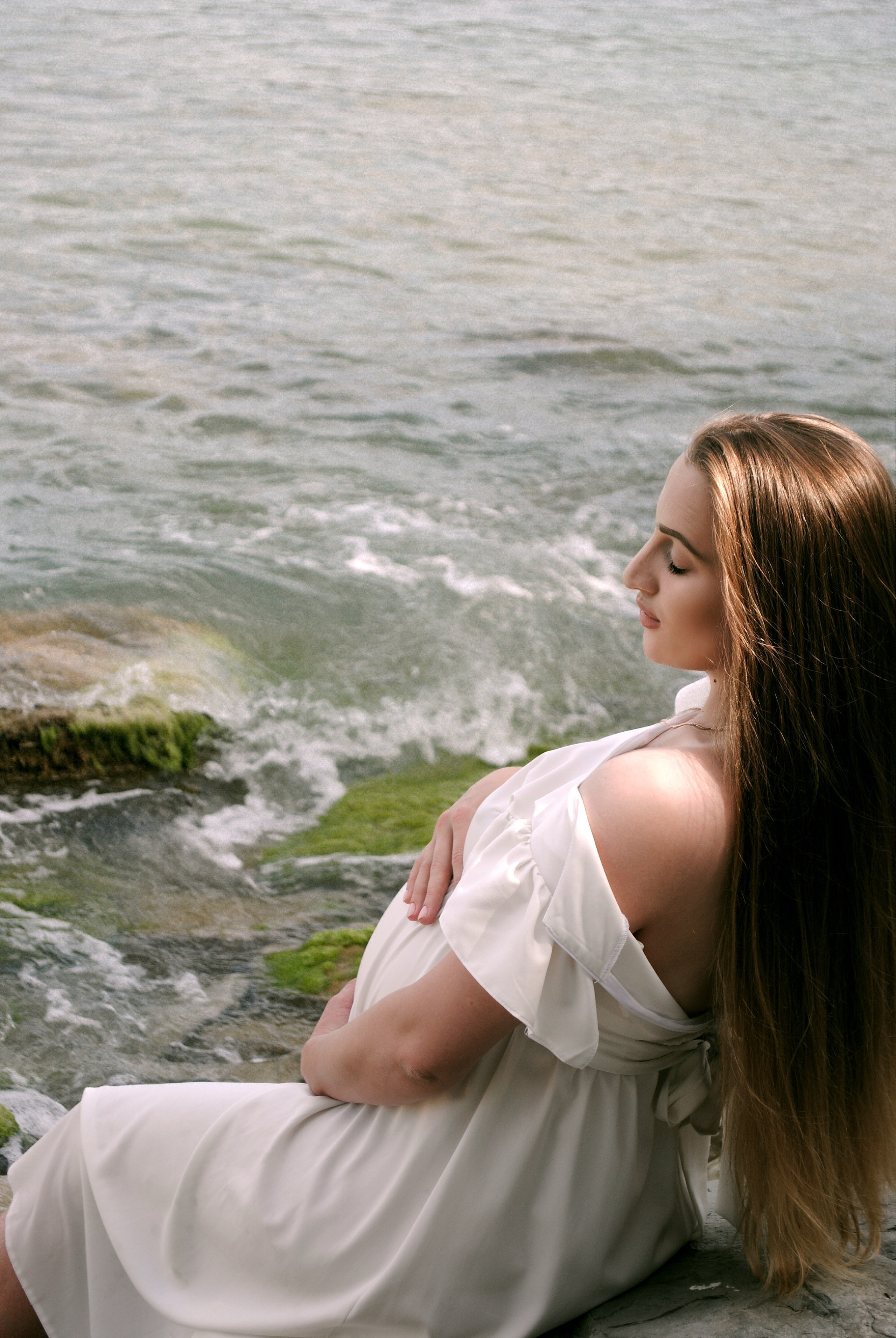 Беременность на берегу моря. Фотограф Мария Мусаелян