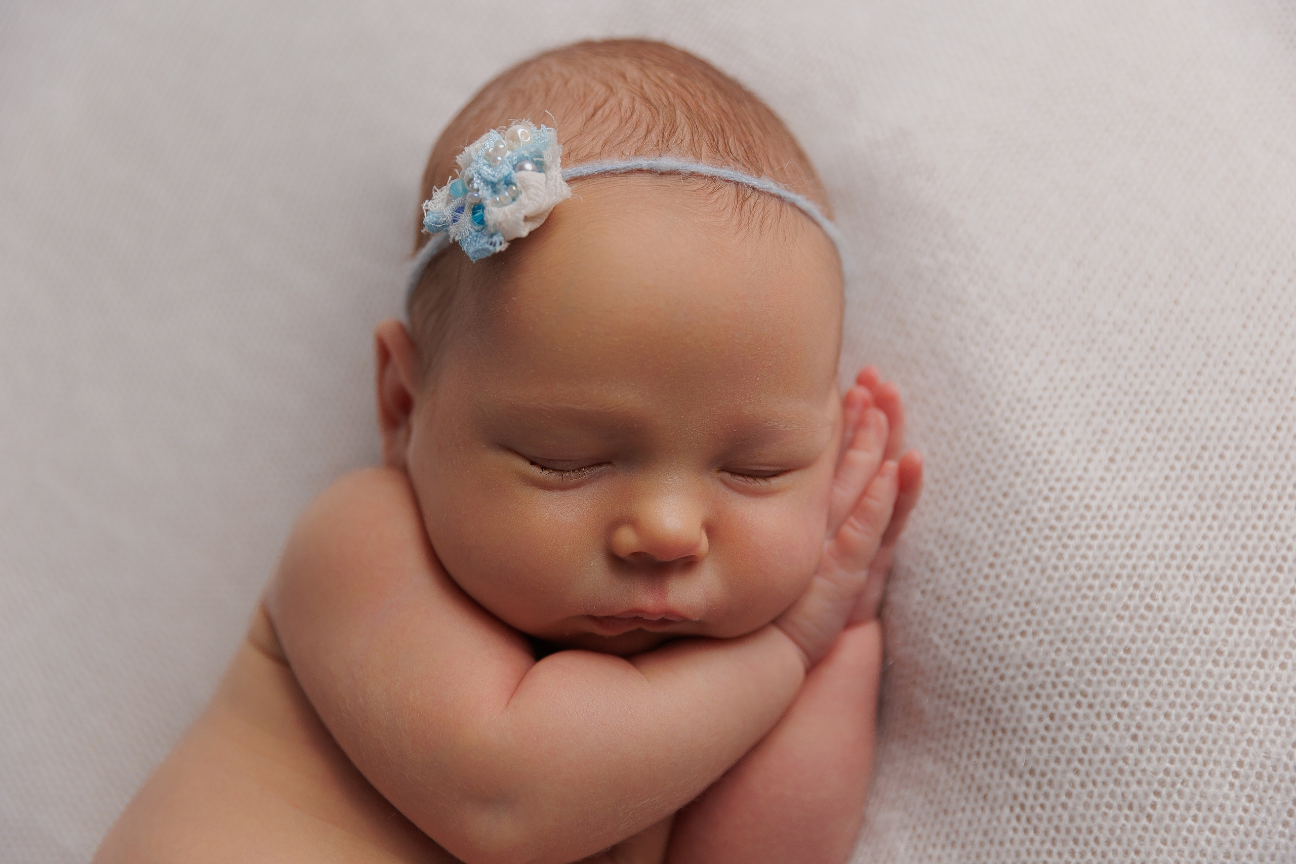 Newborn. Фотограф Лодейное Поле Екатерина Герасимова в Санкт-Петербурге и Лен. области