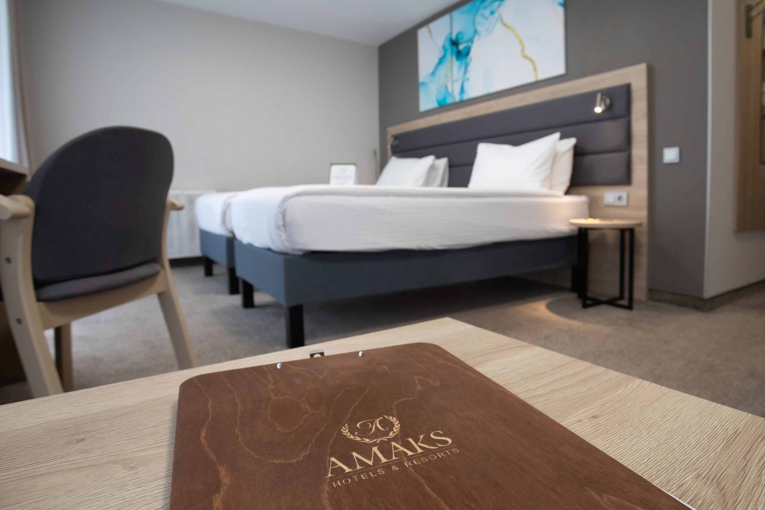 Амакс Сити-отель Уфа, фото Алексея Муравьёва, современный отель,Лобби Амакс Сити-отеля, съёмка фотографа Алексея Муравьёва, гостиничный интерьер,Номера отеля Амакс Сити Уфа, работа фотографа Алексея Муравьёва, комфортабельное размещение,Ресторан Амакс Сити-отеля, фото Алексея Муравьёва, гостиничная кухня,Рецепция Амакс Сити Уфа, съёмка Алексея Муравьёва, сервис для гостей,Спа-зона отеля Амакс Сити, фото Алексея Муравьёва, оздоровительные услуги,Конференц-зал Амакс Сити-отеля, работа фотографа Алексея Муравьёва, бизнес-мероприятия,Лифт отеля Амакс Сити Уфа, съёмка Алексея Муравьёва, современный дизайн,Номера люкс Амакс Сити, фото Алексея Муравьёва, премиальный комфорт,Зона отдыха Амакс Сити-отеля, работа фотографа Алексея Муравьёва, релакс для гостей,Инфраструктура Амакс Сити Уфа, съёмка Алексея Муравьёва, гостиничные услуги,Паркинг отеля Амакс Сити, фото Алексея Муравьёва, безопасность гостей,Вестибюль Амакс Сити, работа фотографа Алексея Муравьёва, элегантность интерьера,Номера стандарт Амакс Сити-отеля, съёмка Алексея Муравьёва, удобство проживания,Общественные зоны Амакс Сити Уфа, фото Алексея Муравьёва, современный дизайн,Ресторан и бар Амакс Сити, работа фотографа Алексея Муравьёва, гастрономические предложения,Интерьер отеля Амакс Сити Уфа, фото Алексея Муравьёва, гостиничный стиль,Мебель номеров Амакс Сити, съёмка Алексея Муравьёва, комфорт для постояльцев,Освещение отеля Амакс Сити, работа фотографа Алексея Муравьёва, уют для гостей,Терраса Амакс Сити-отеля, фото Алексея Муравьёва, панорамный вид