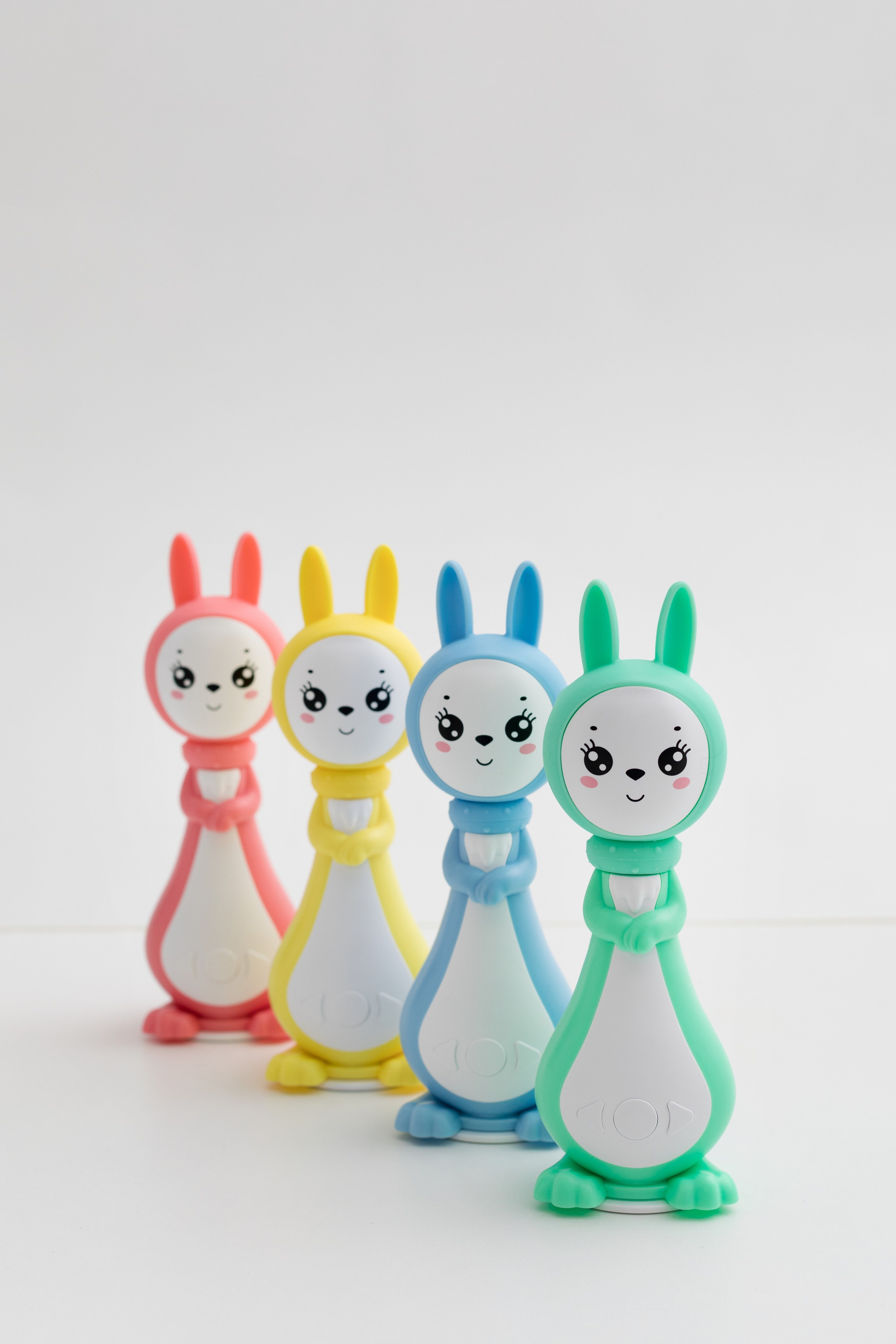 Съемка для детского бренда berttoys. Детский и контент фотограф Надя Волкова Санкт-Петербург