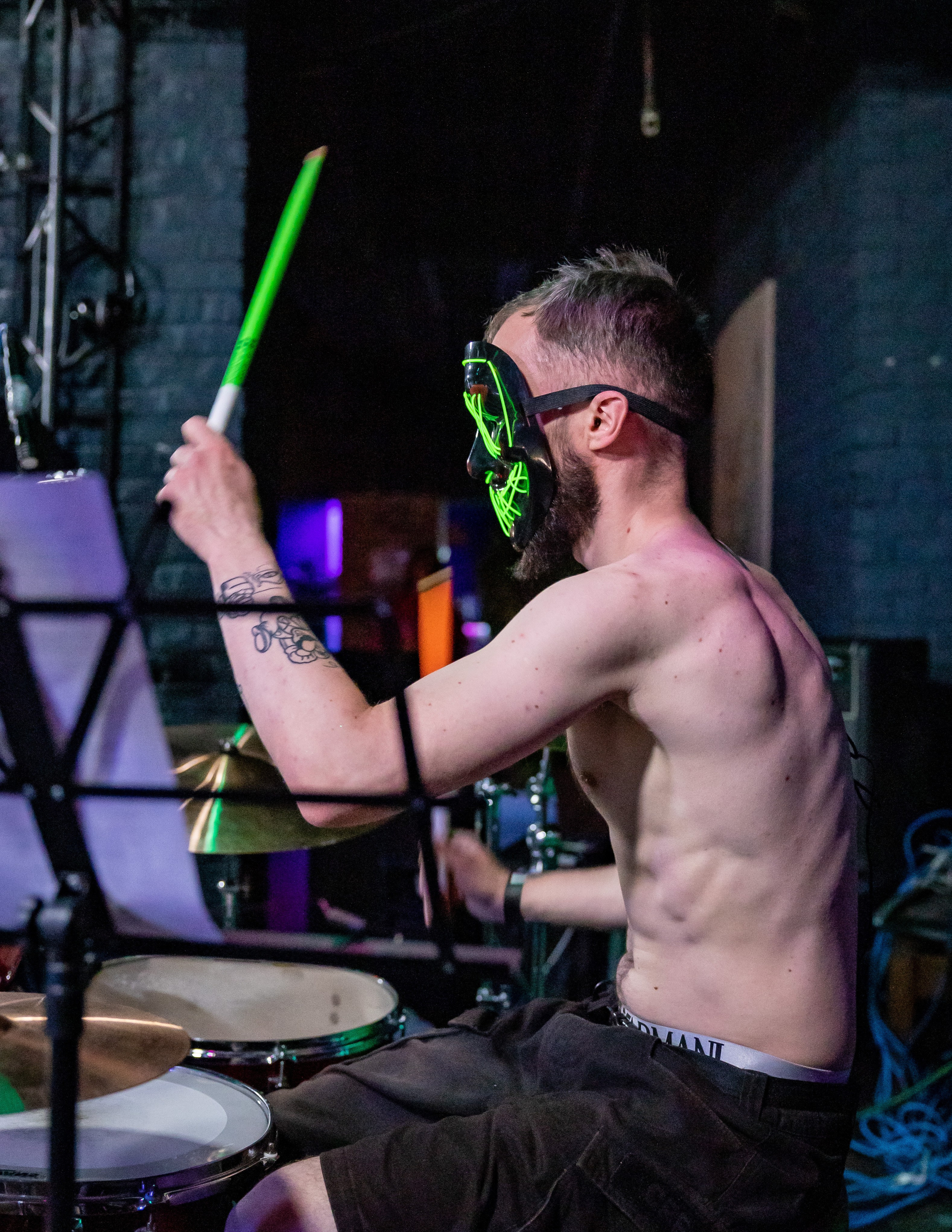 Концерт «Не Школа Барабанов» в Клубе «SOVA». Фотограф Владимир Охрименко