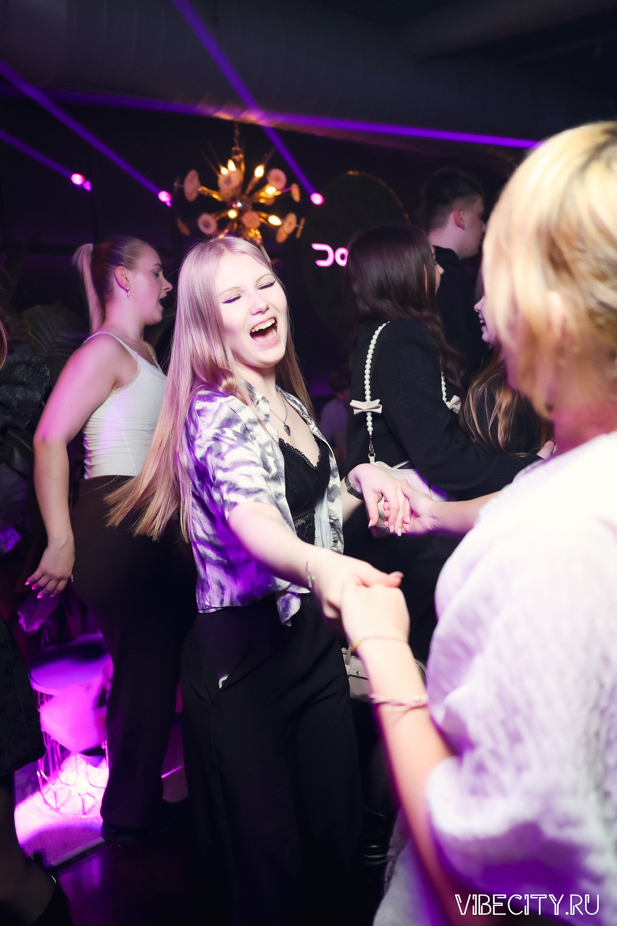 DOUBLE U. VIBECITY.RU Вайб Сити Ру Фоторепортажи Фотоотчеты Калининград