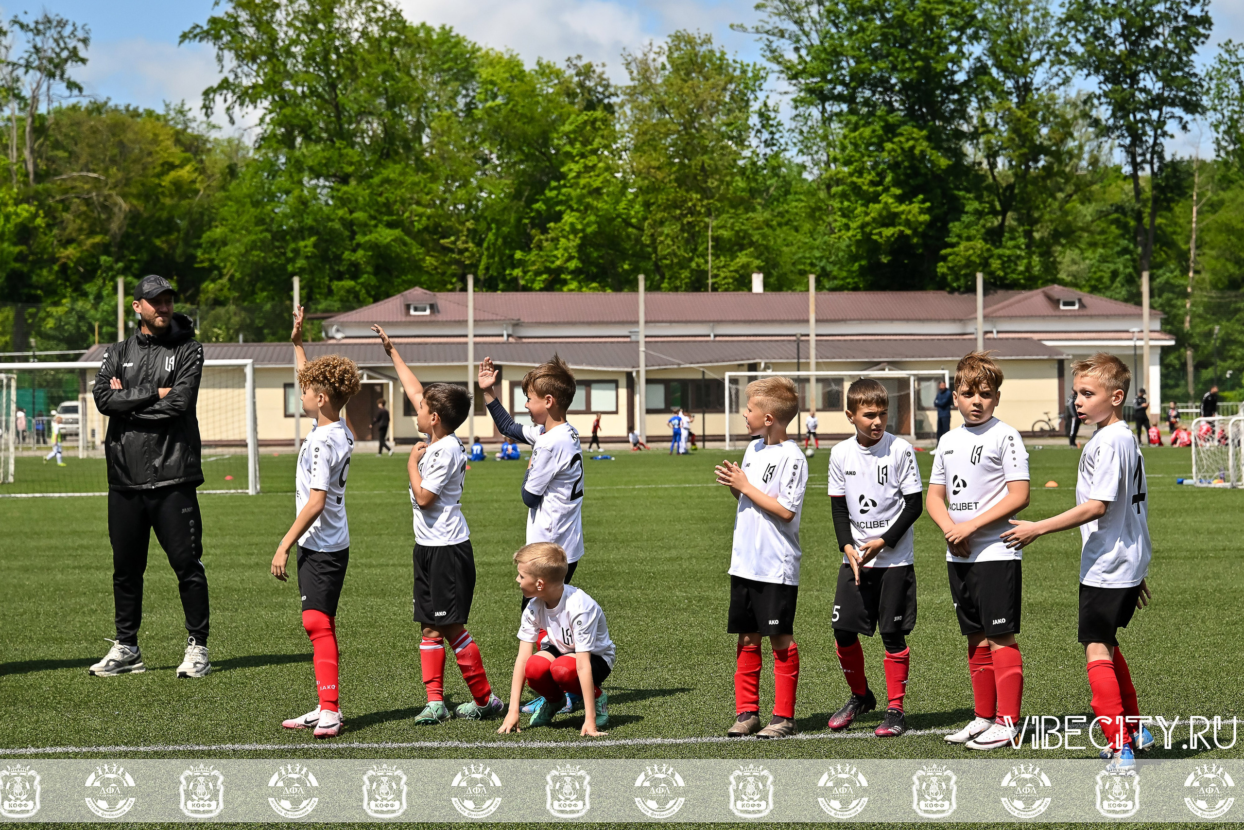 Большие Звезды светят Малым. VIBECITY.RU Вайб Сити Ру Фоторепортажи Фотоотчеты Калининград