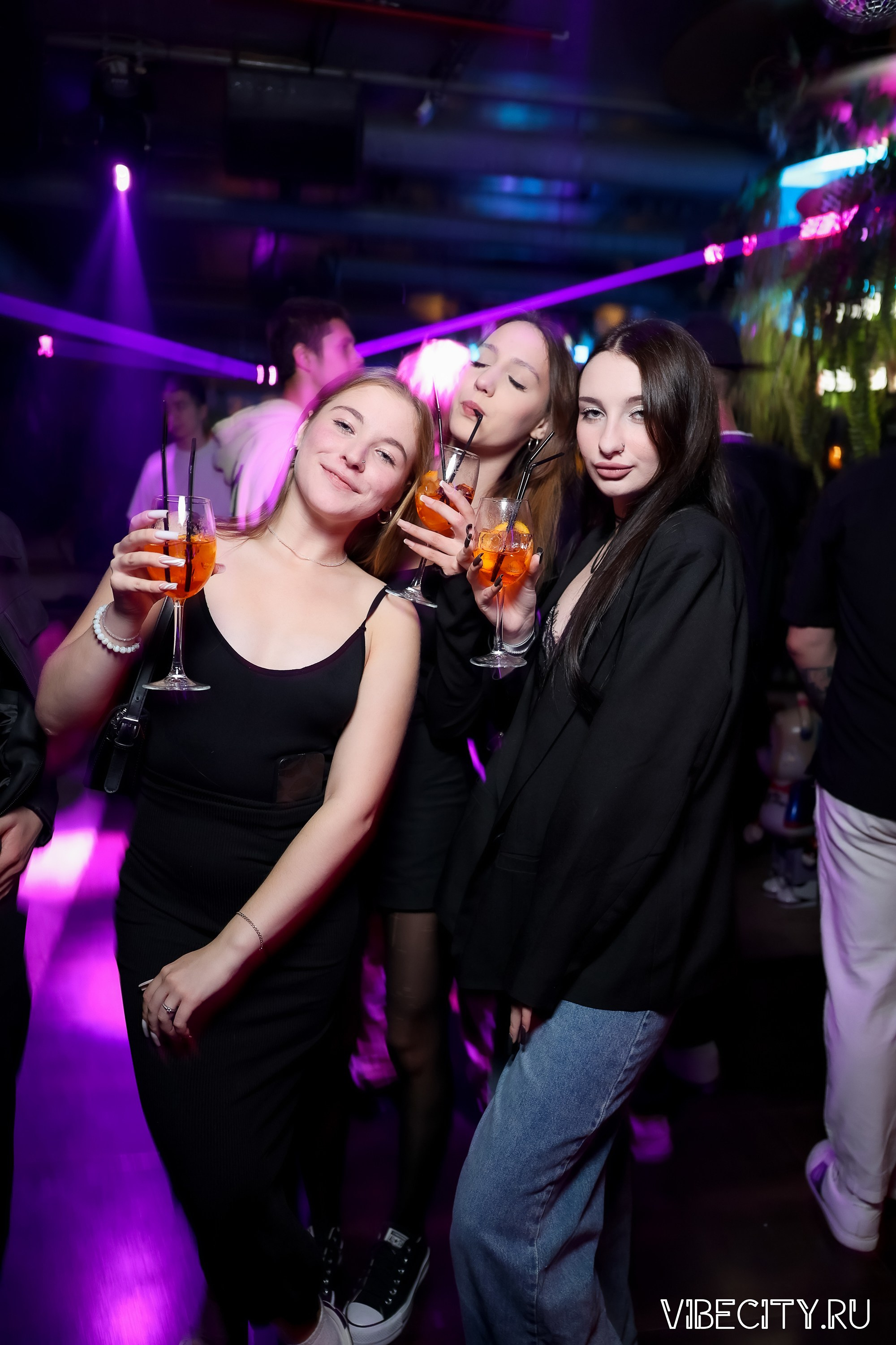 DOUBLE U. VIBECITY.RU Вайб Сити Ру Фоторепортажи Фотоотчеты Калининград