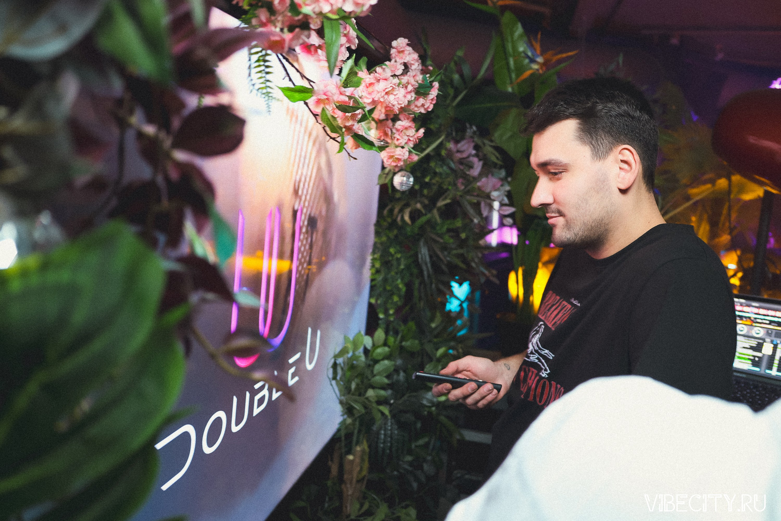 DOUBLE U. VIBECITY.RU Вайб Сити Ру Фоторепортажи Фотоотчеты Калининград