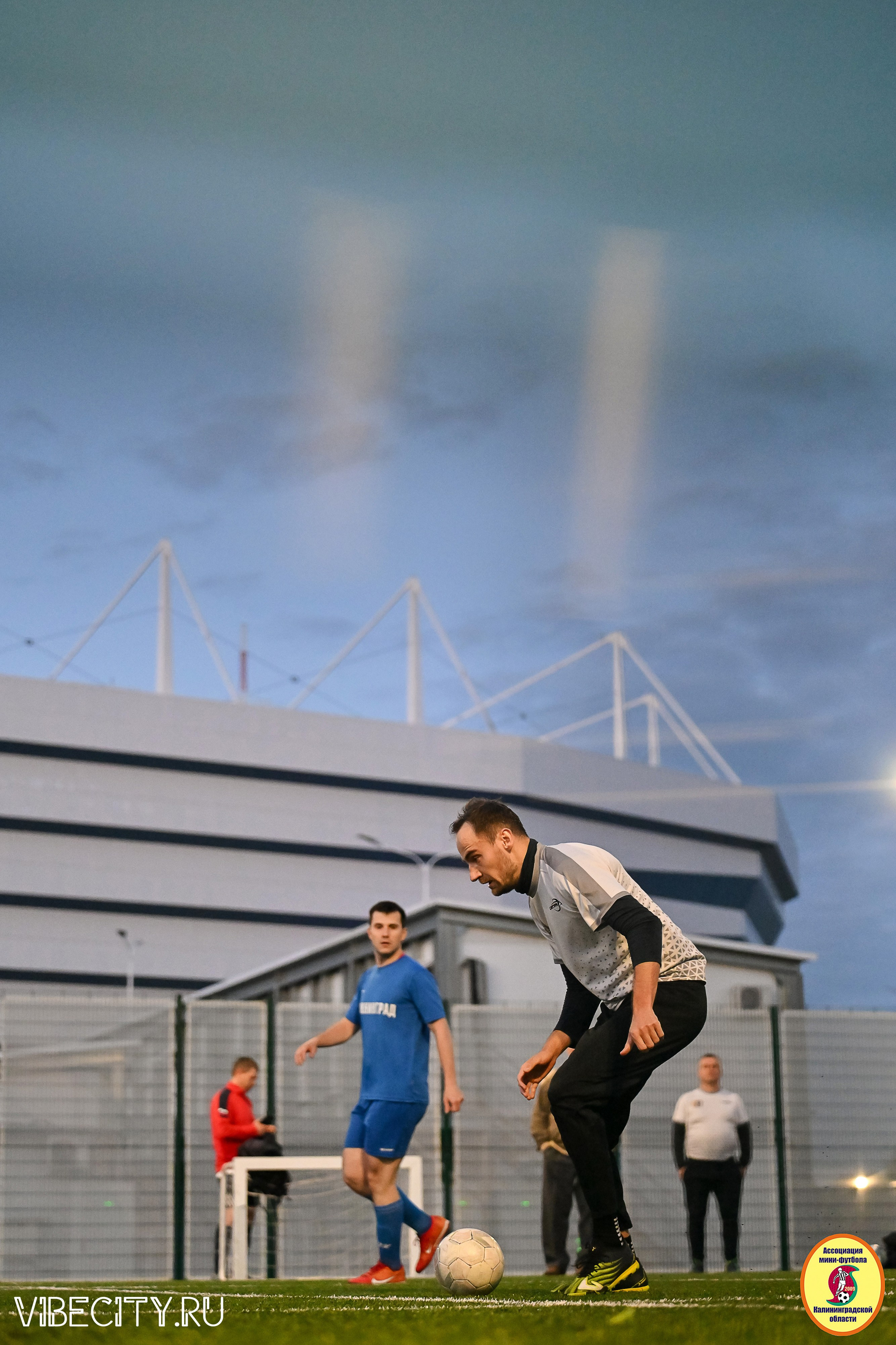 ИГРЫ МИНИ-ФУТБОЛЬНОЙ И КОРПОРАТИВНОЙ ЛИГИ. VIBECITY.RU Вайб Сити Ру Фоторепортажи Фотоотчеты Калининград