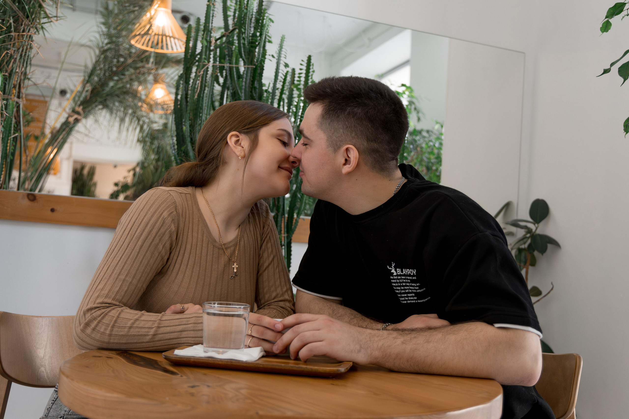 Предсвадебная Love story фотосессия/Артем + Анастасия 💞. Профессиональный фотограф в Омске Писанкина Анастасия