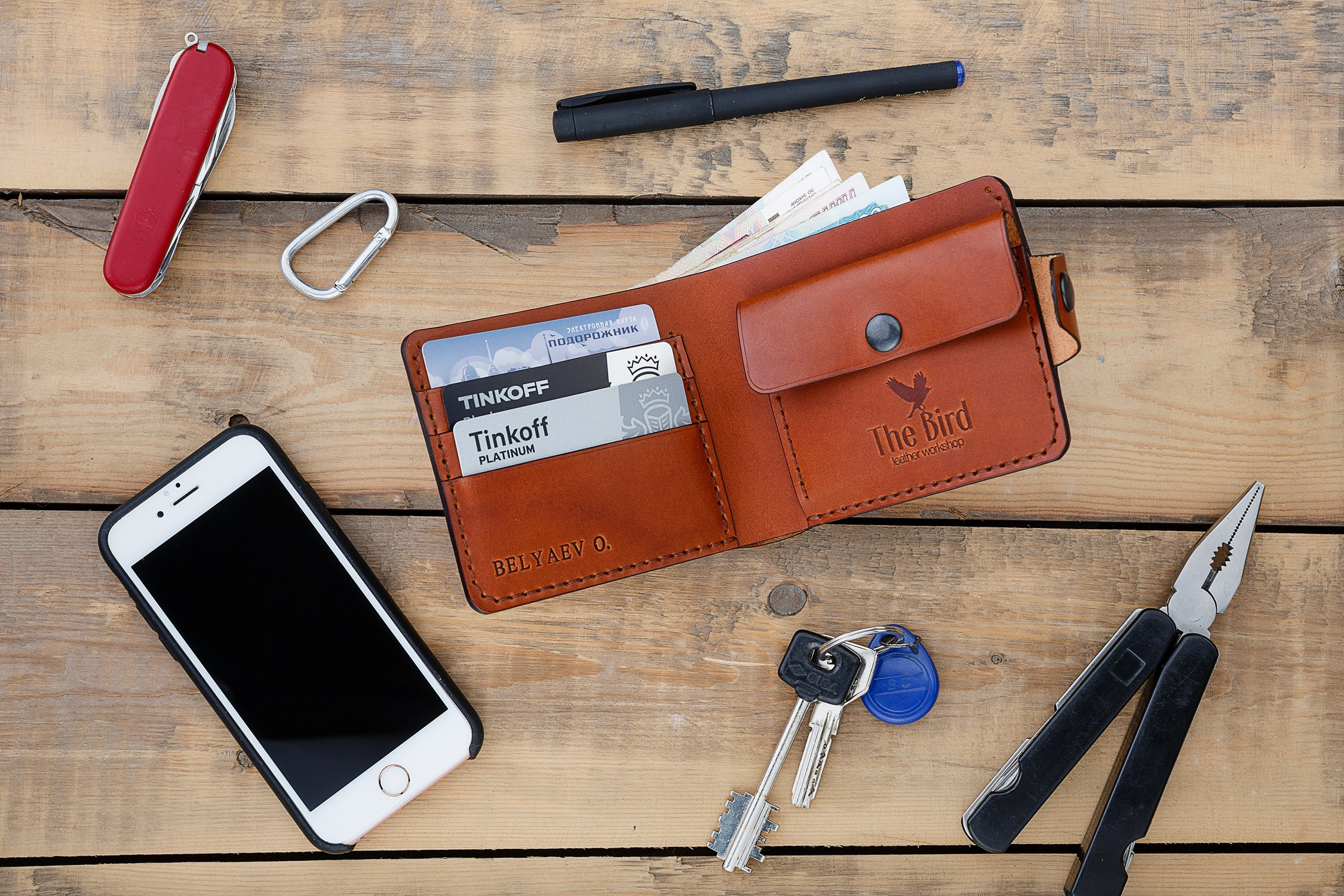 Фотосъемка кожгалантереи для социальных сетей. Профессиональный фотограф в Санкт-Петербурге. Сергей Пушкин