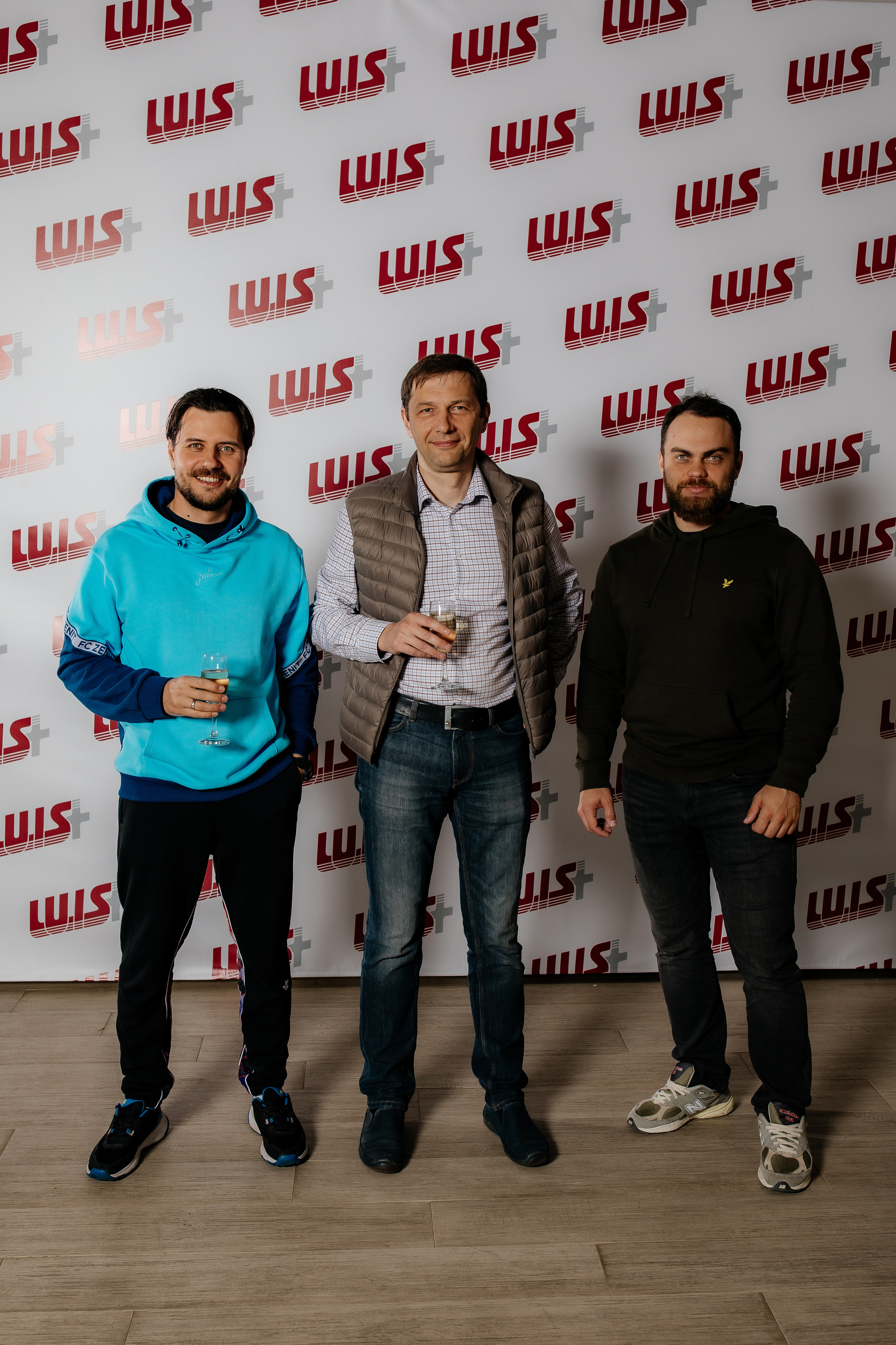 LUIS+. Ирина Тихонова — фотограф для детей и коллективов в Москве