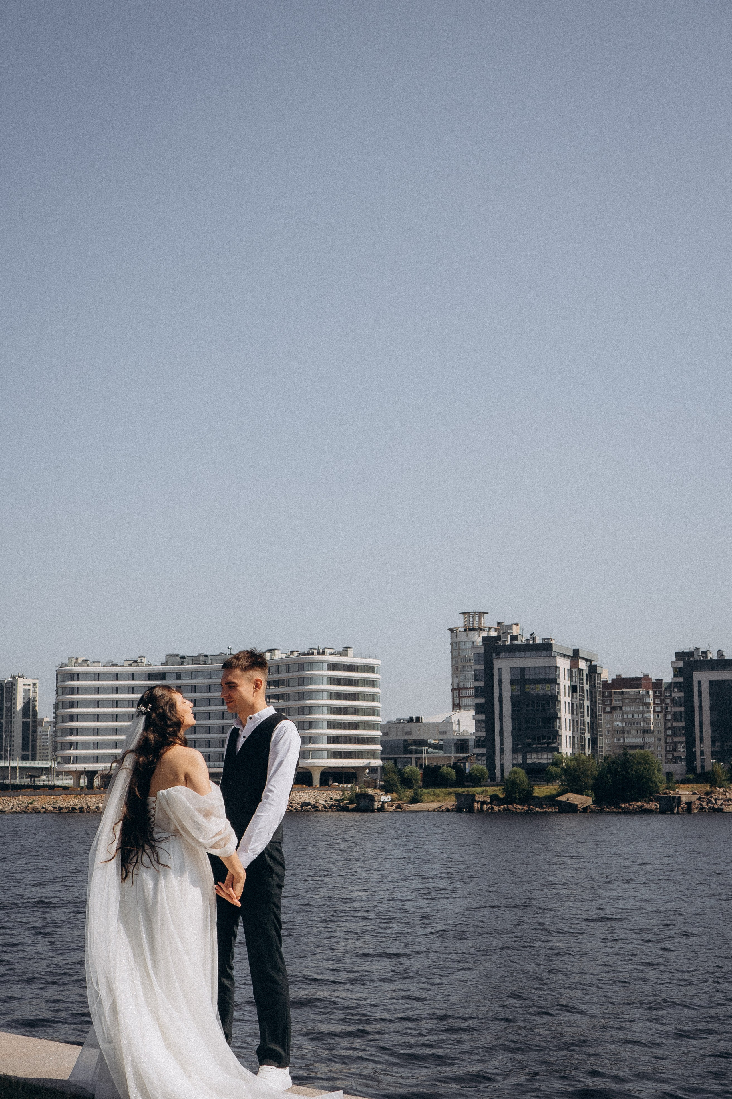 СВАДЕБНАЯ СЬЕМК В ПАРКЕ 300-ЛЕТИЯ. Профессиональный фотограф, Санкт-Петербург — Виктория Богомолова