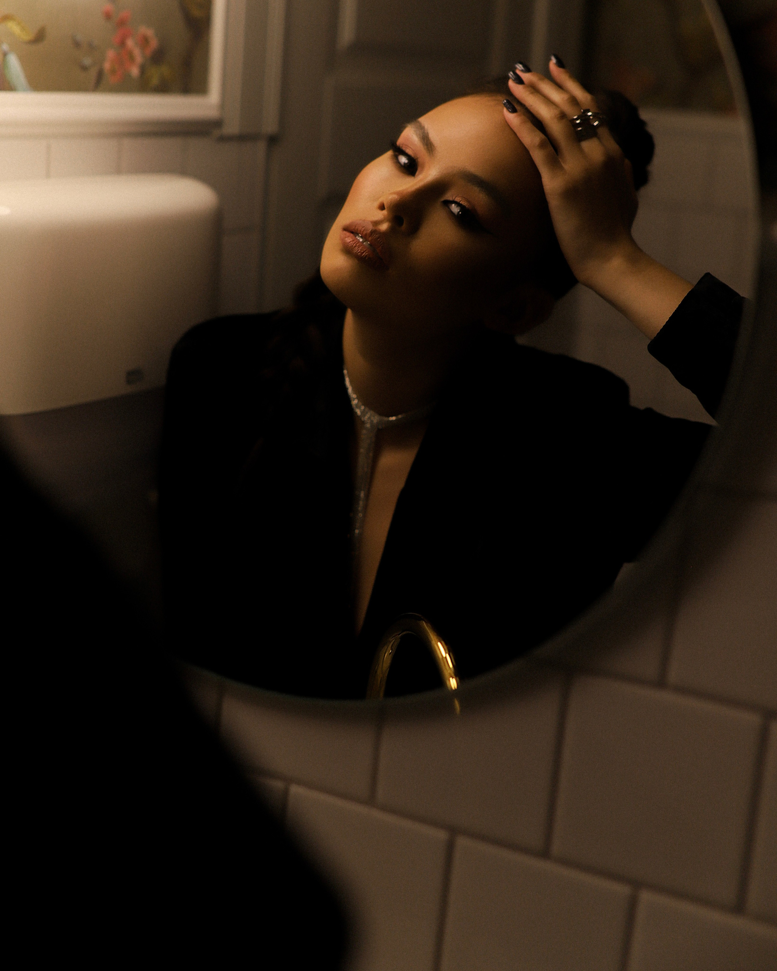 Надя, съемка в кофейне