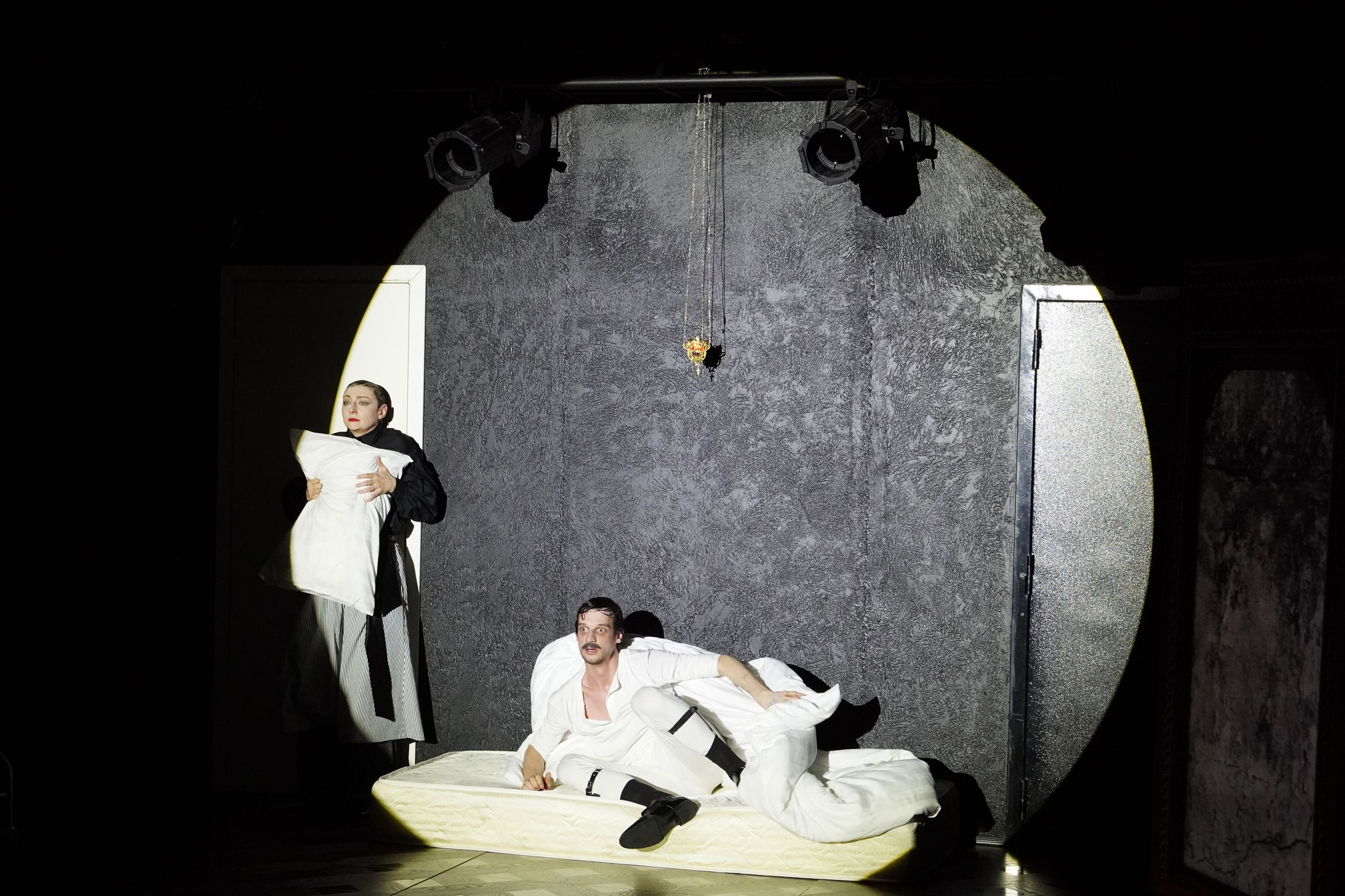 Спектакль «Кроткая. Монтаж». Фотохудожник Татьяна Бойцова