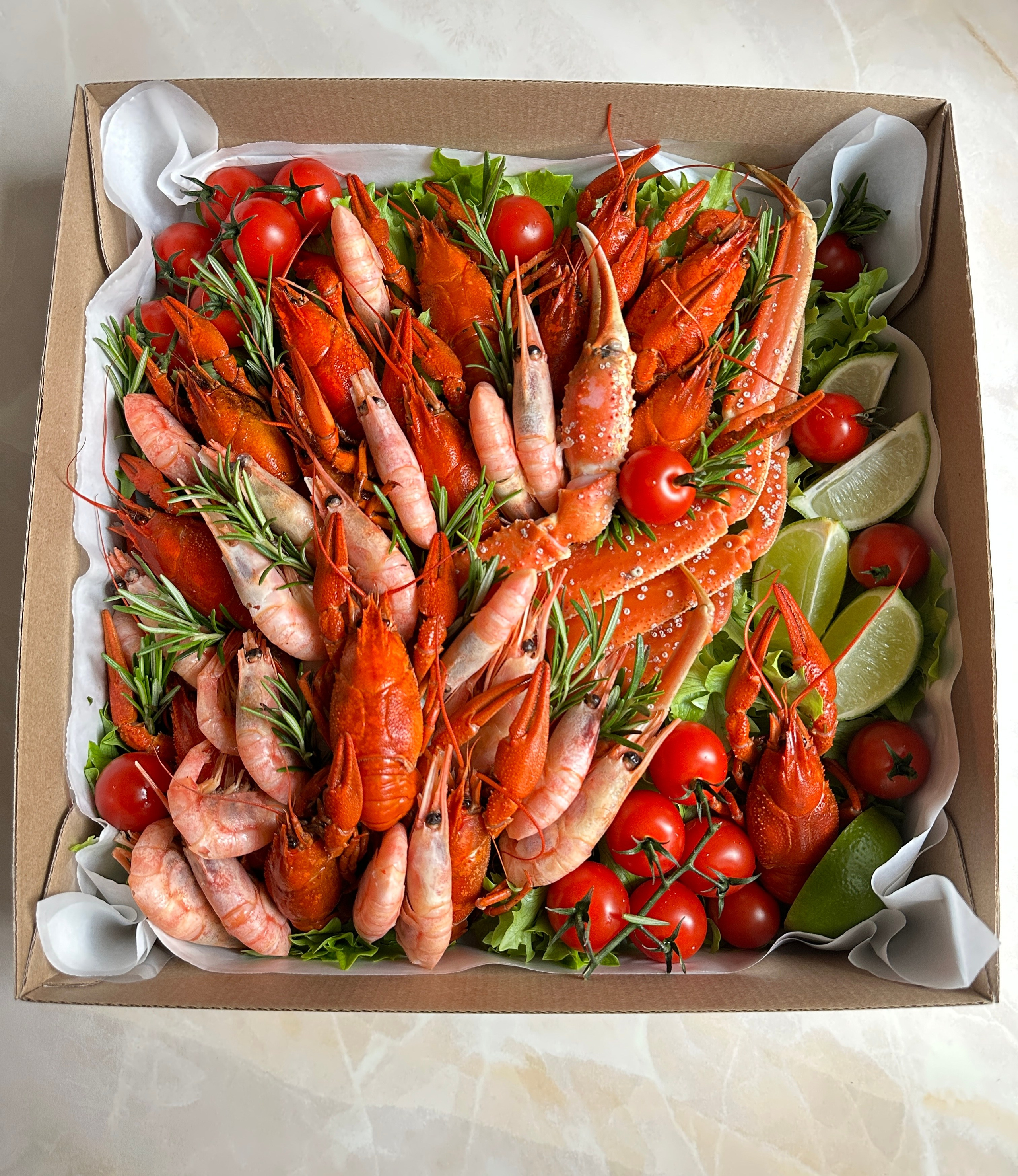 ГастроБоксы. Выездной кейтеринг, съедобные букеты, торты и сладости на заказ