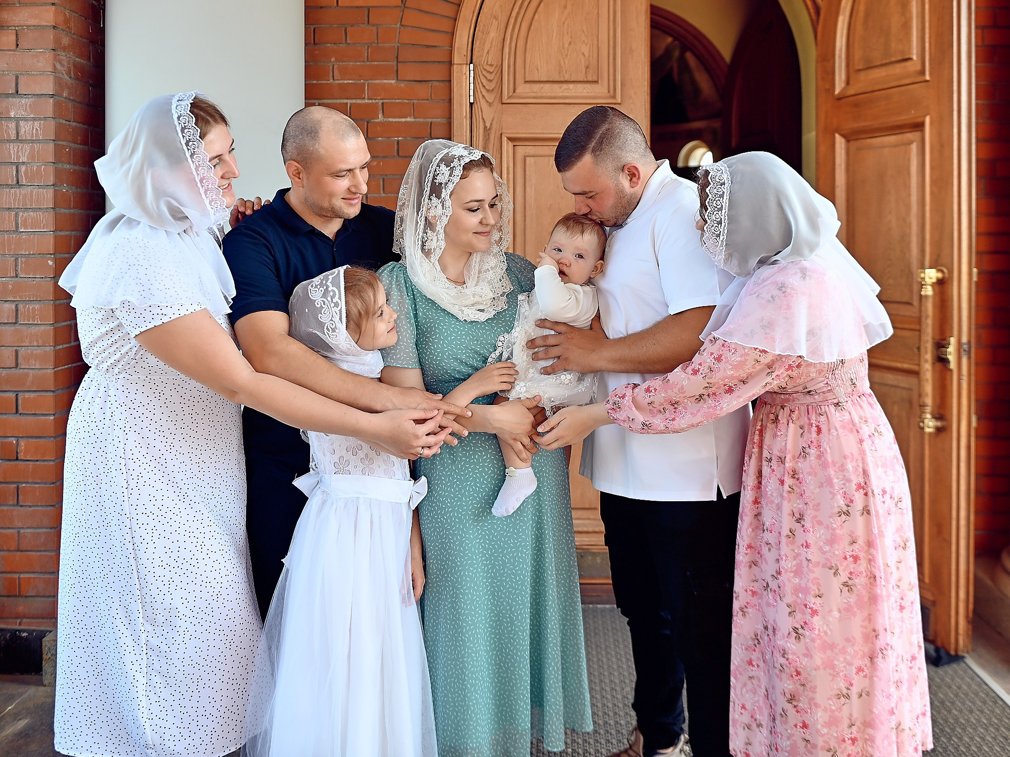 Крещение Анны. Свадебный фотограф, видеограф, рилсмейкер в Санкт-Петербурге и Москве