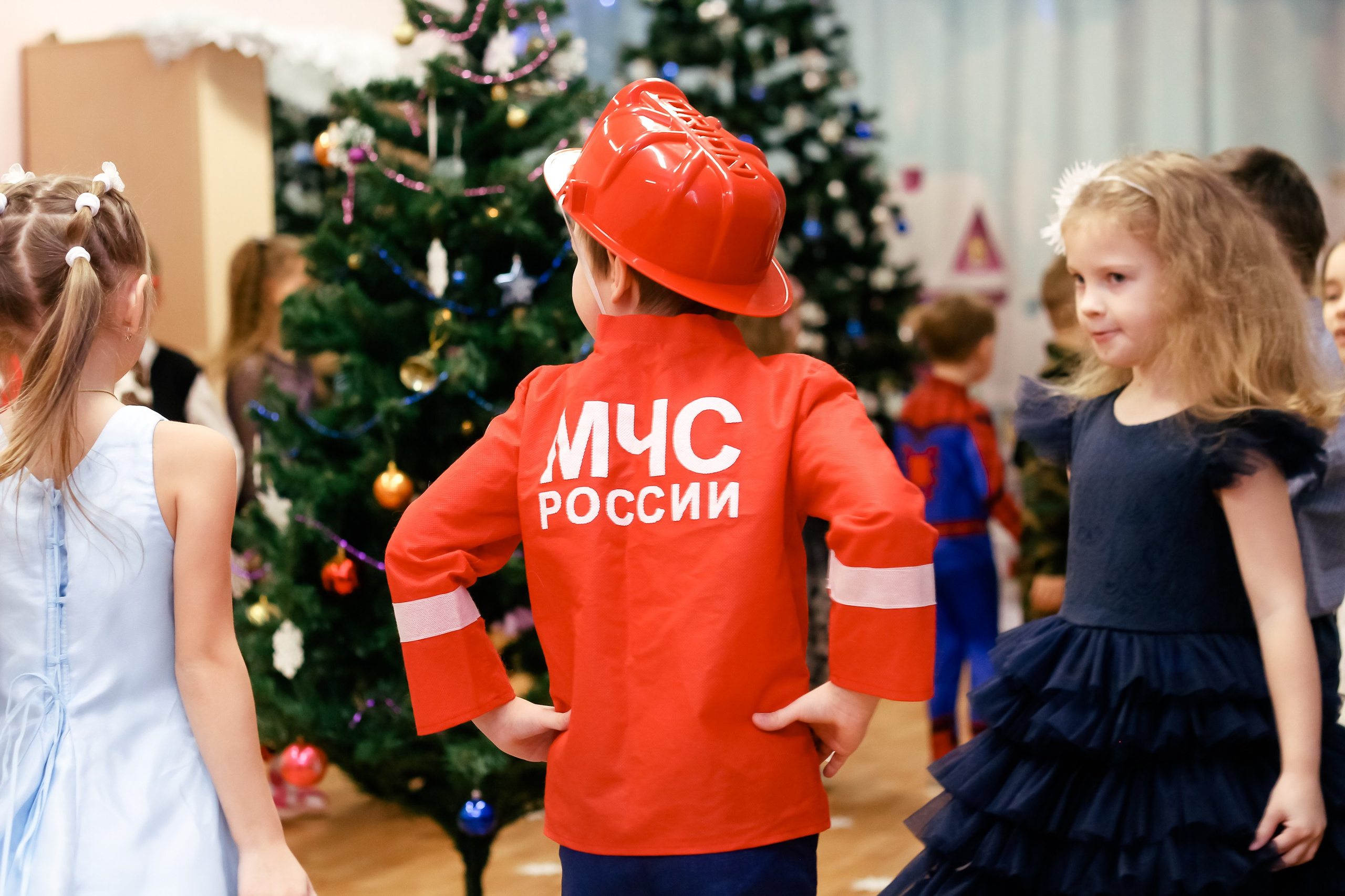 Новогодний утренник. Фотограф Великий Новгород Татьяна Чиглинцева