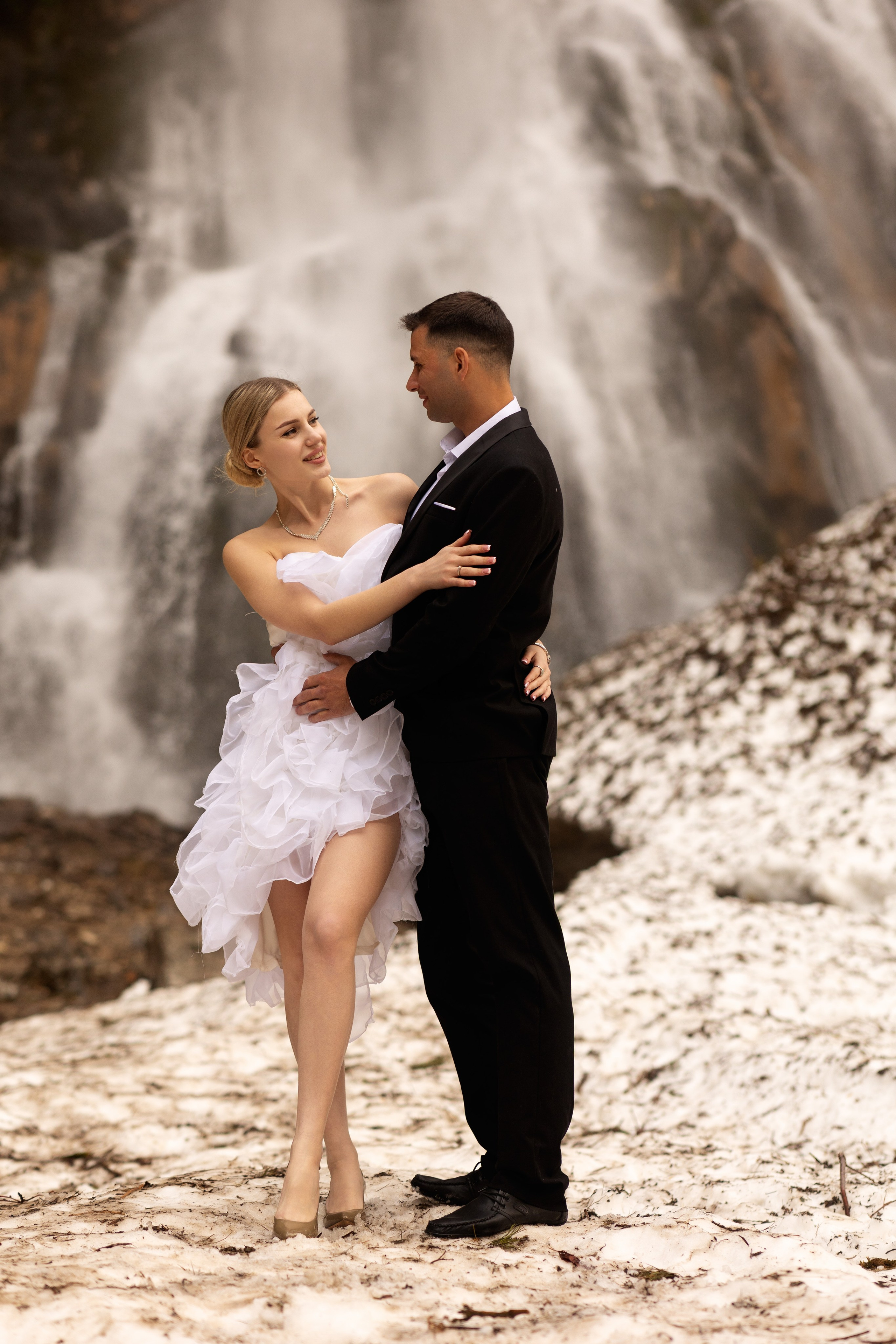 Фотосъёмка свадьбы: стоимость услуг и пакеты для пар в Москве