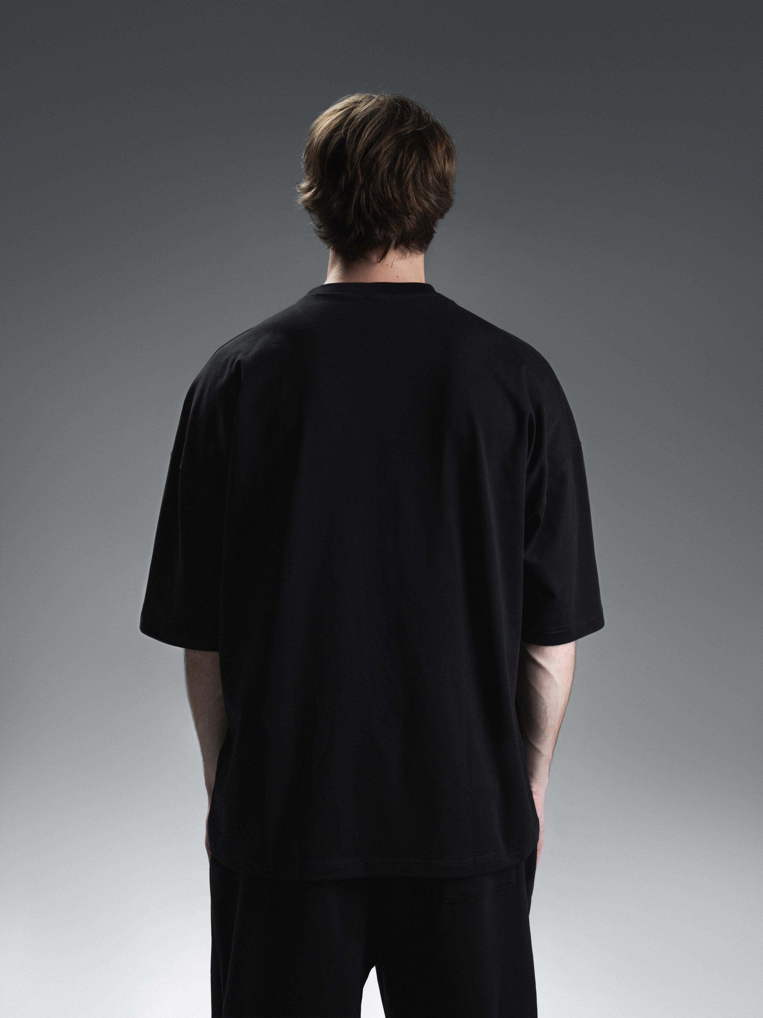 КАТАЛОГ | серый фон. RUNA production — стильные съемки для брендов