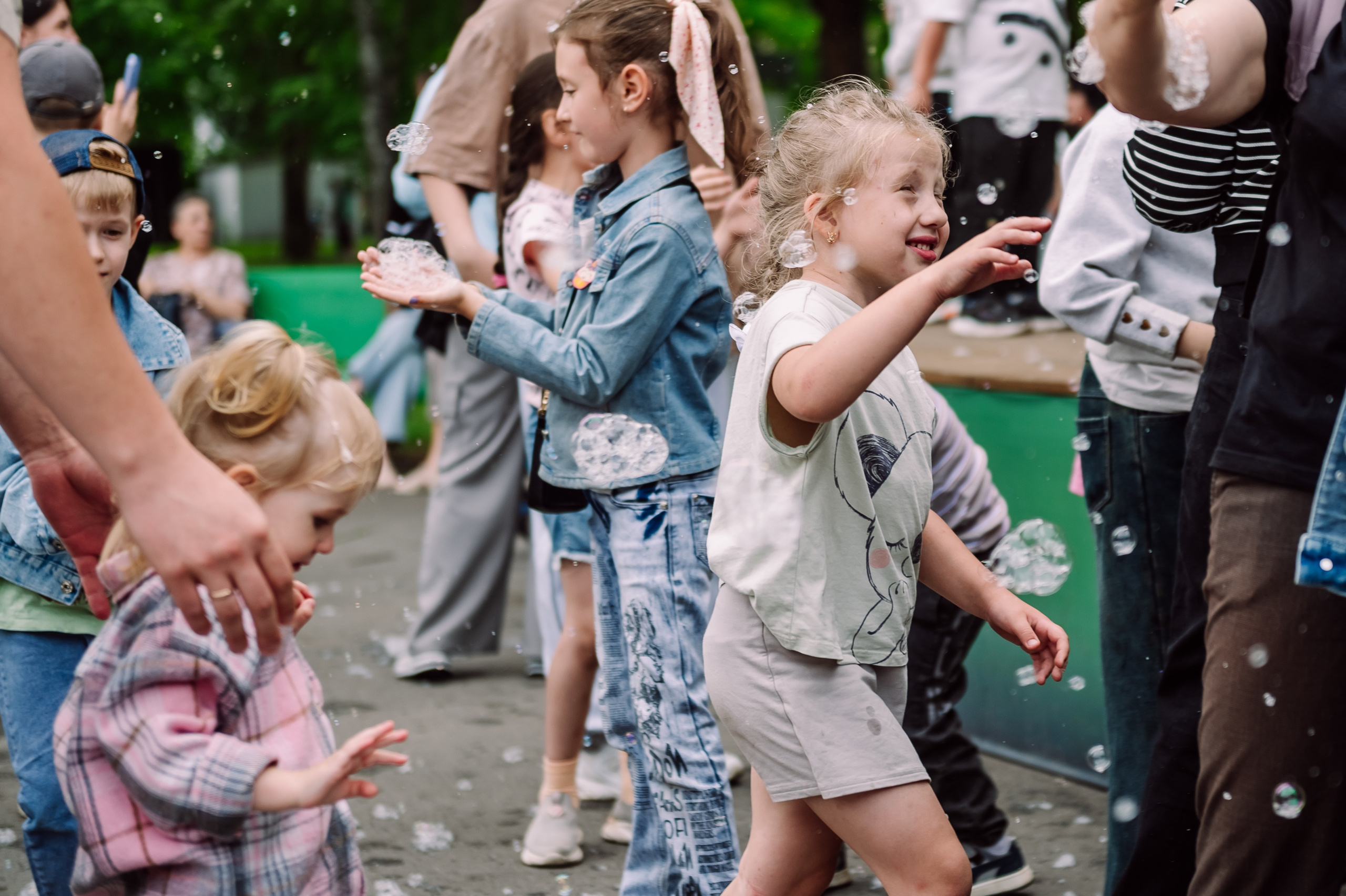 День России в Парке Чудес 12.06.26. Детский фотограф, семейный фотограф и репортажи в Кемерово