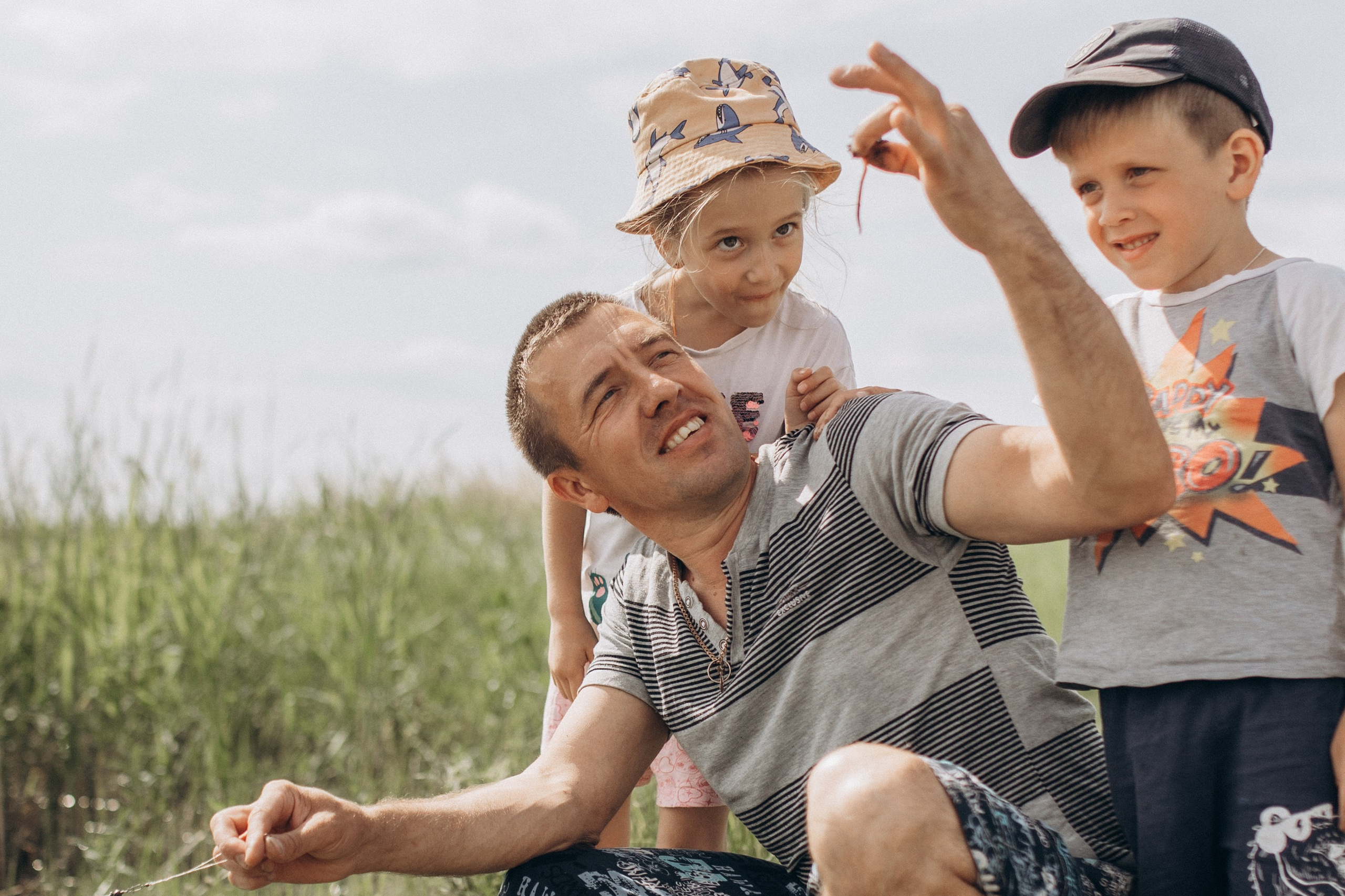 Семейная рыбалка. Семейный фотограф lifestyle в Новосибирске Елена Шпилевая