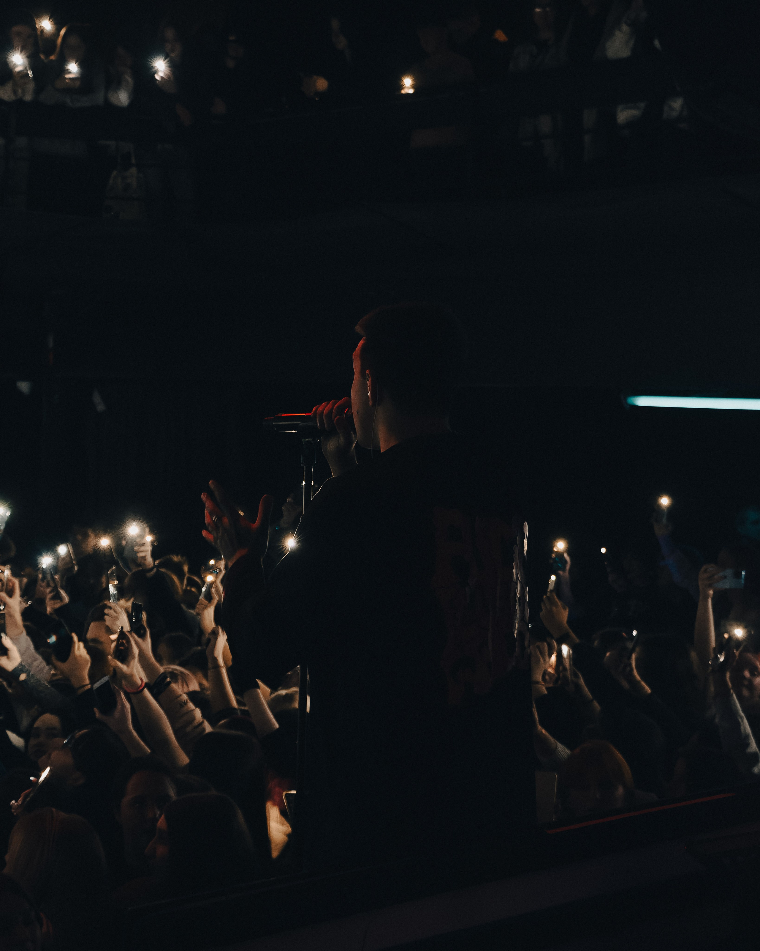 Концерт Мазелова. Фотограф Артём Ющенко