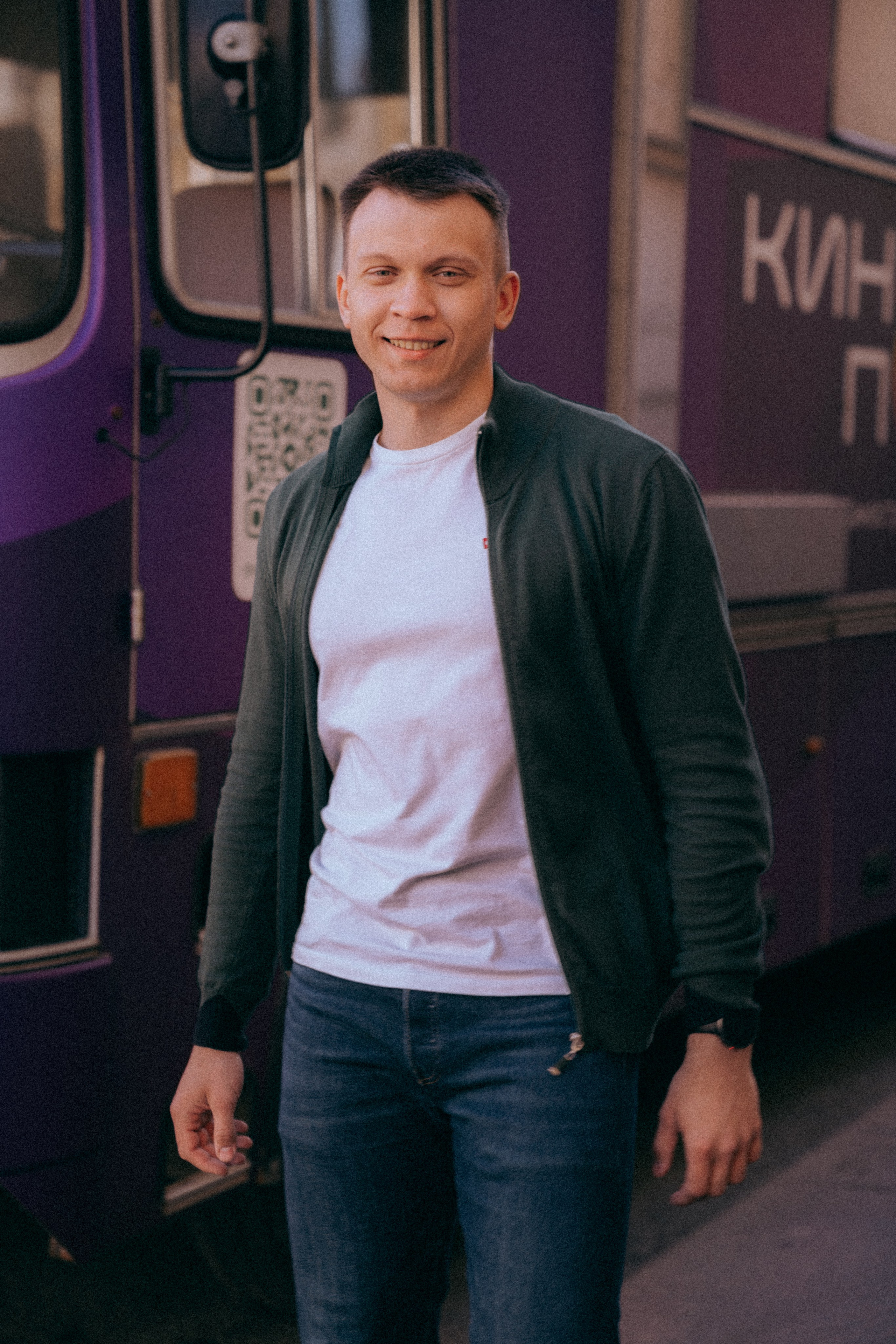 Илья 22.05. Идеальные портреты для соцсетей — Фотограф Ленар