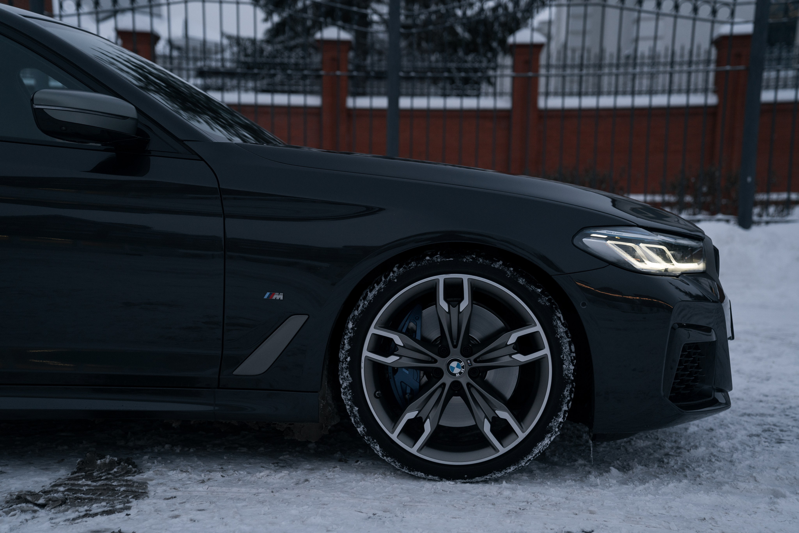 BMW M550i XDrive. Идеальные портреты для соцсетей — Фотограф Ленар