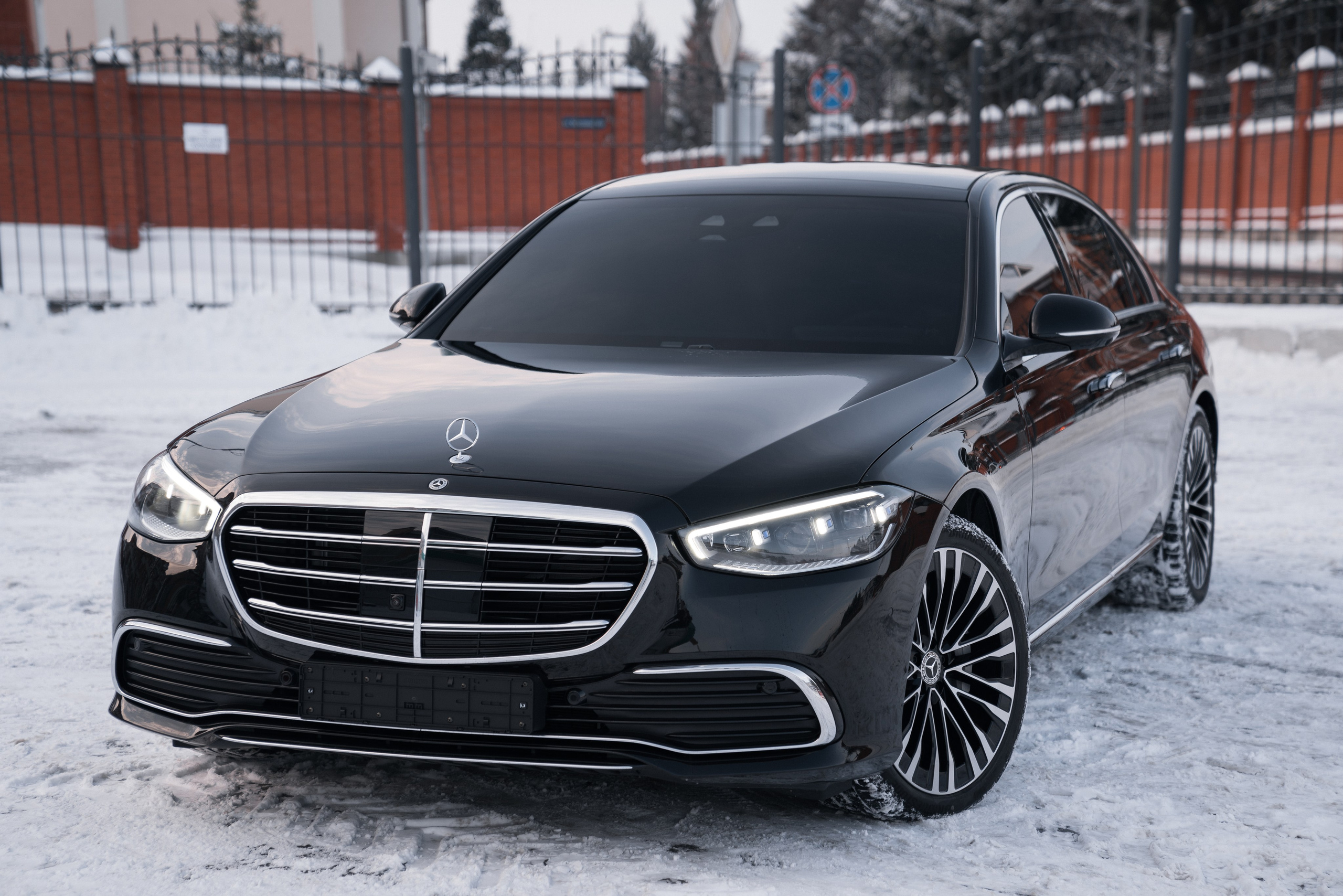 Mercedes-Benz S450. Идеальные портреты для соцсетей — Фотограф Ленар
