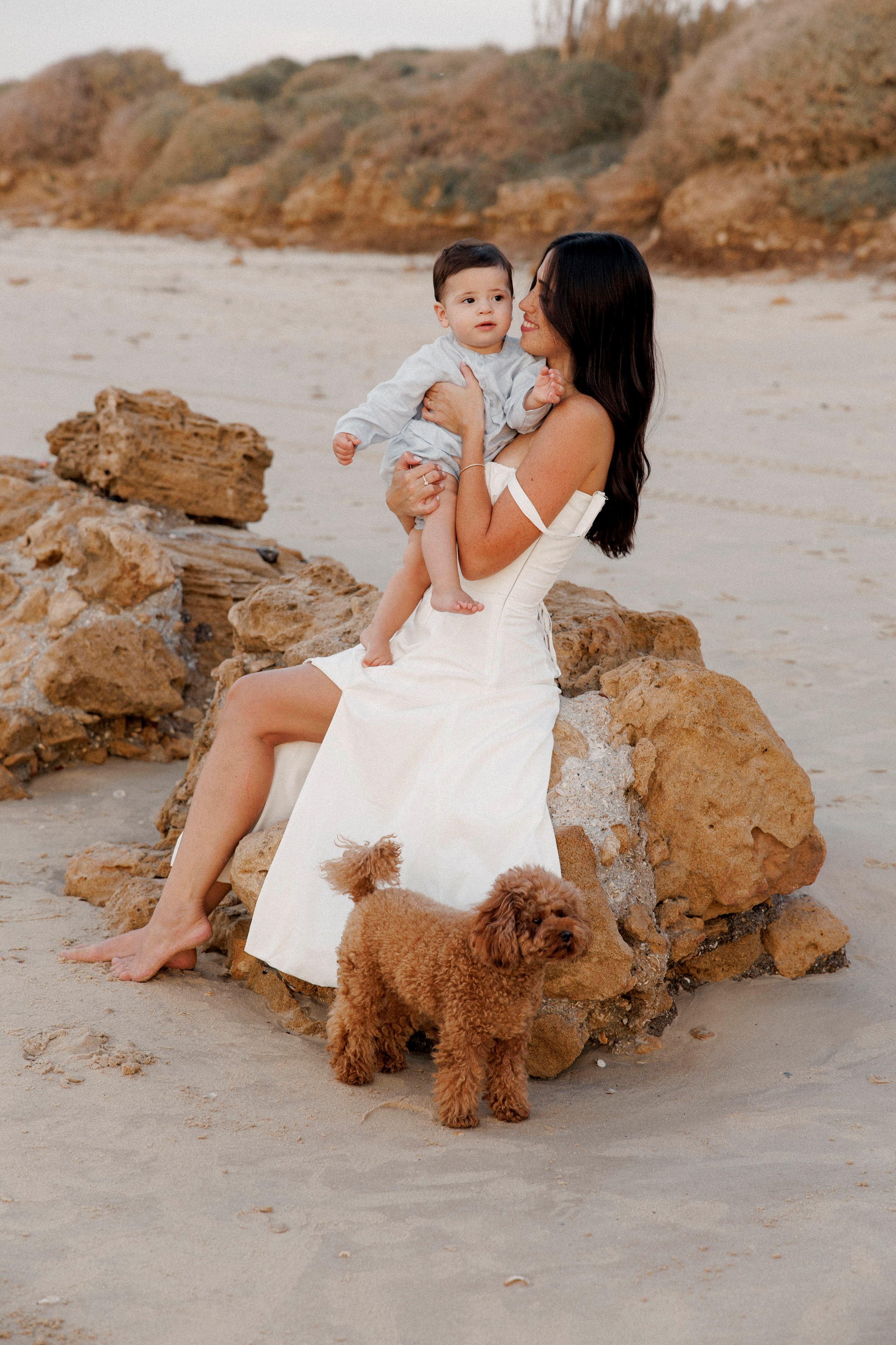 First year family photos near the sea. Главная