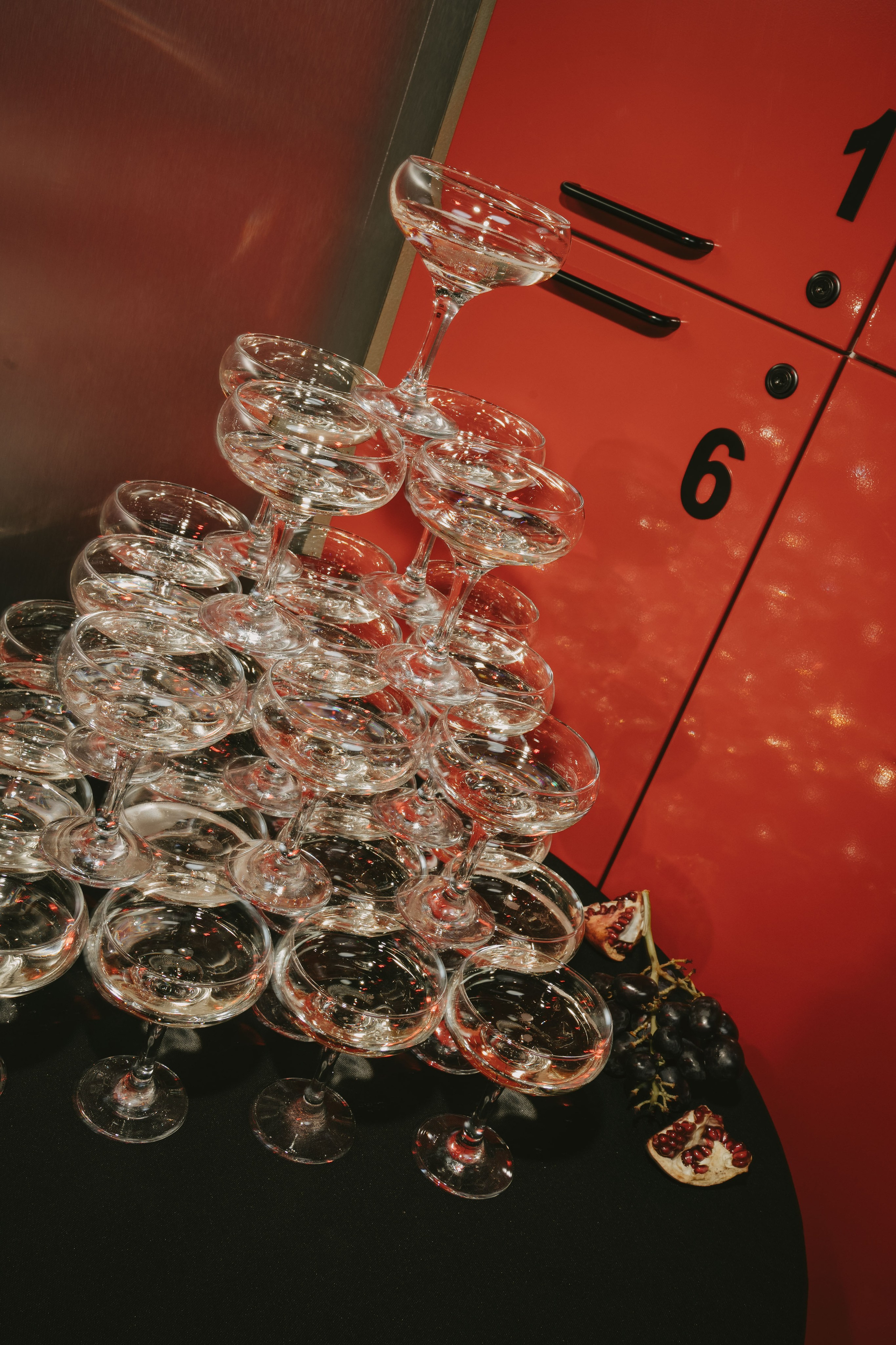 SO STRIP // Открытие студии. Репортажный фотограф в Казани Виктория Трунова