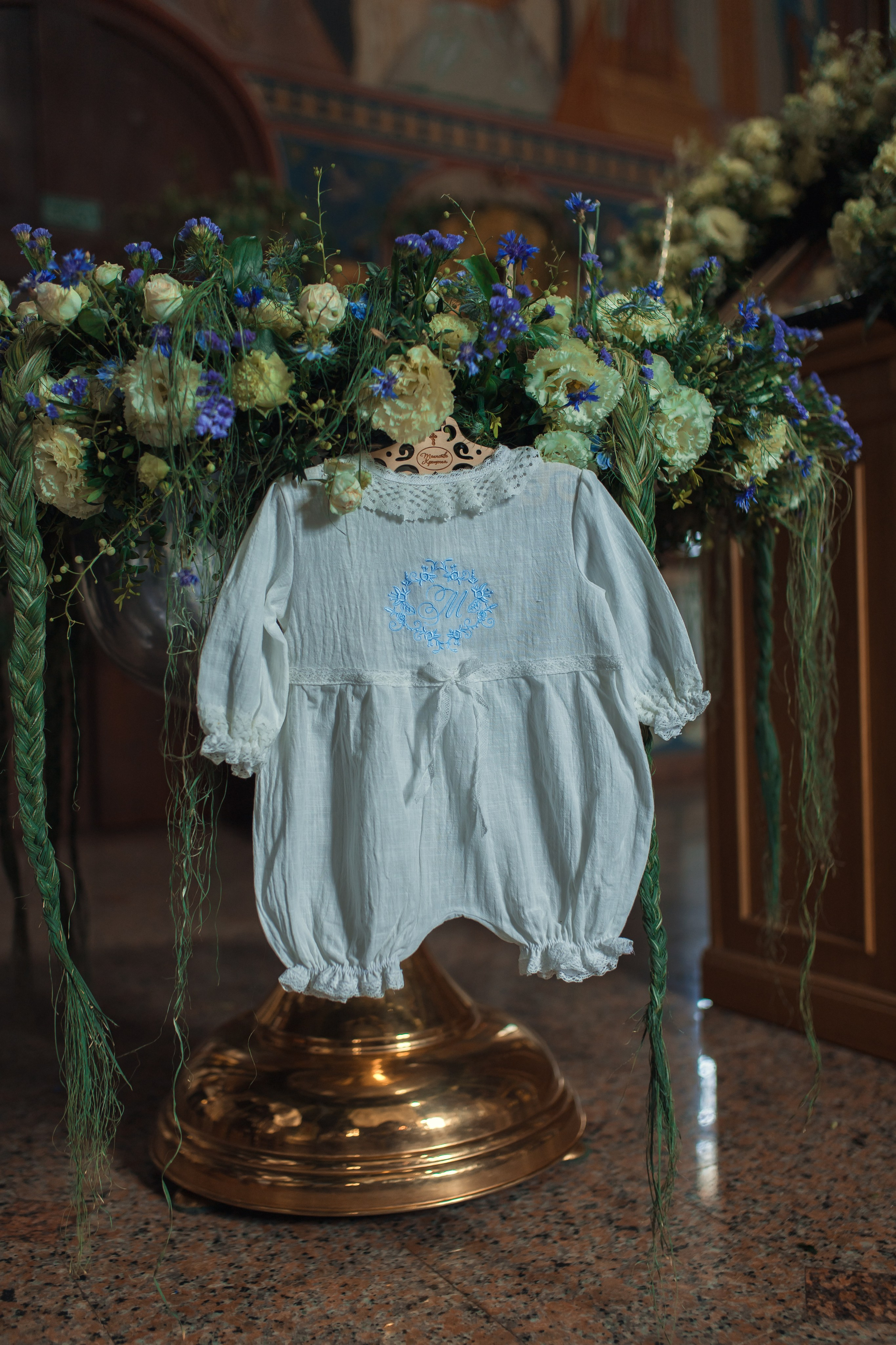 Крещение в Знаменской Церкви г. Переславль Залесский. Профессиональный фотограф в Москве и Мо Мария Шантарёва