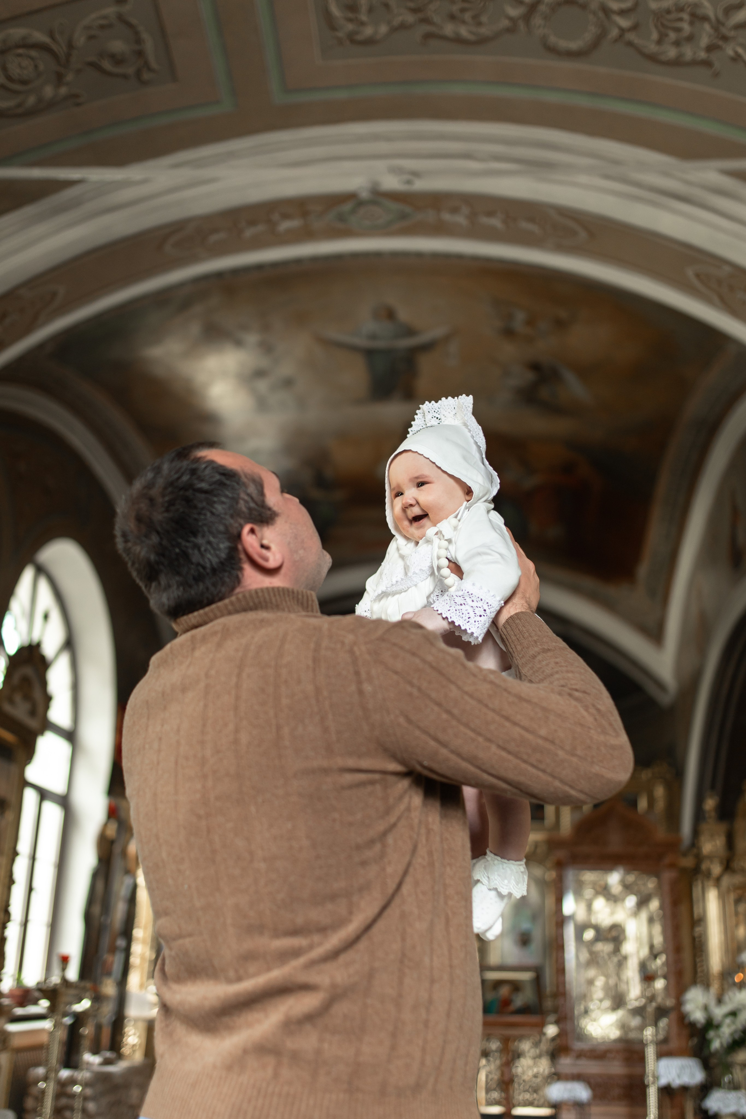 Крещение в Храме Веры, Надежды, Любови и матери их Софии. Профессиональный фотограф в Москве и Мо Мария Шантарёва