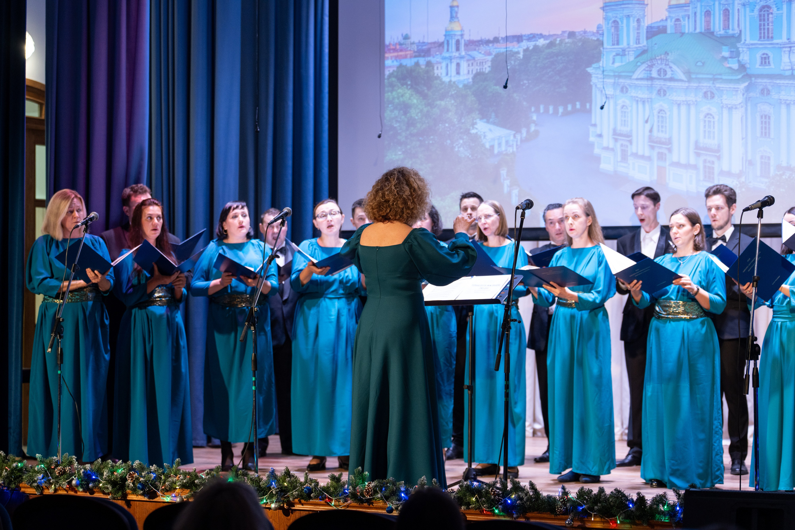 Праздничный концерт в честь 265 летия освящения нижнего храма собора во имя Святителя и Чудотворца Николая. НИКОЛО-БОГОЯВЛЕНСКИЙ МОРСКОЙ СОБОР