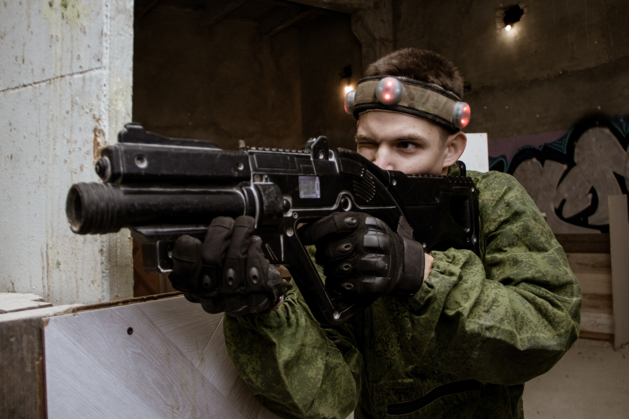 ЗИП Лазертаг. Репортажный, промышленный и маркетплейс-фотограф Дмитрий Чернат