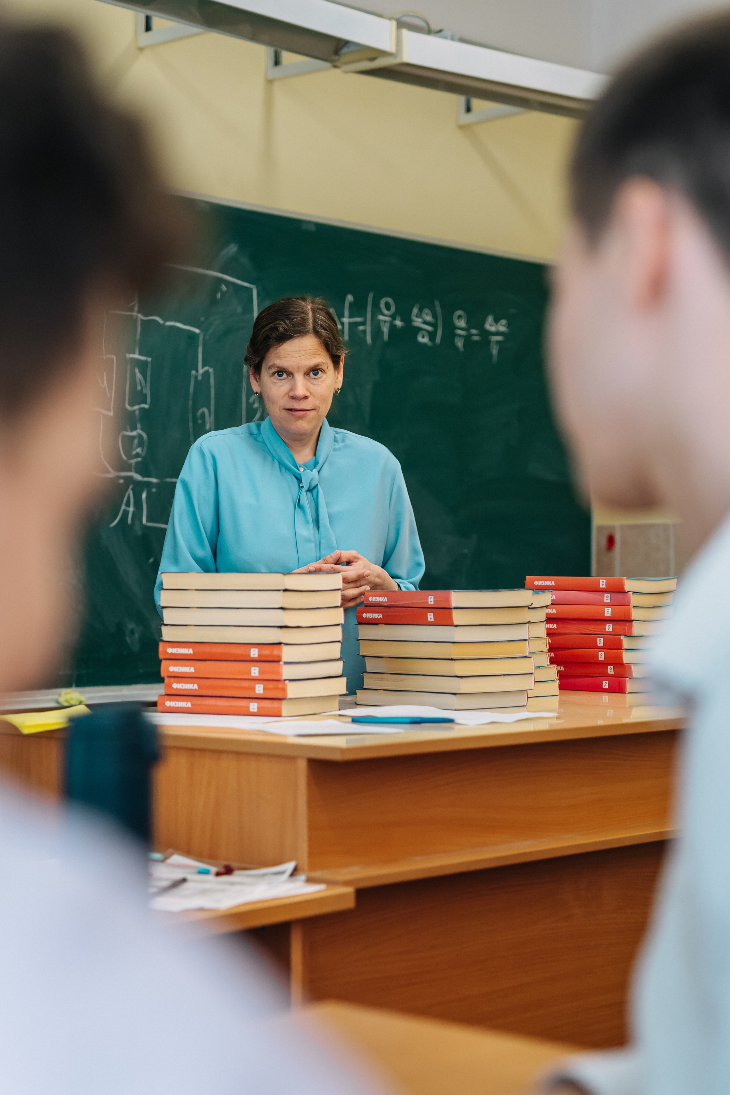 10 класс. Школьные альбомы и альбомы для детского сада. Юлия Осипова. Москва