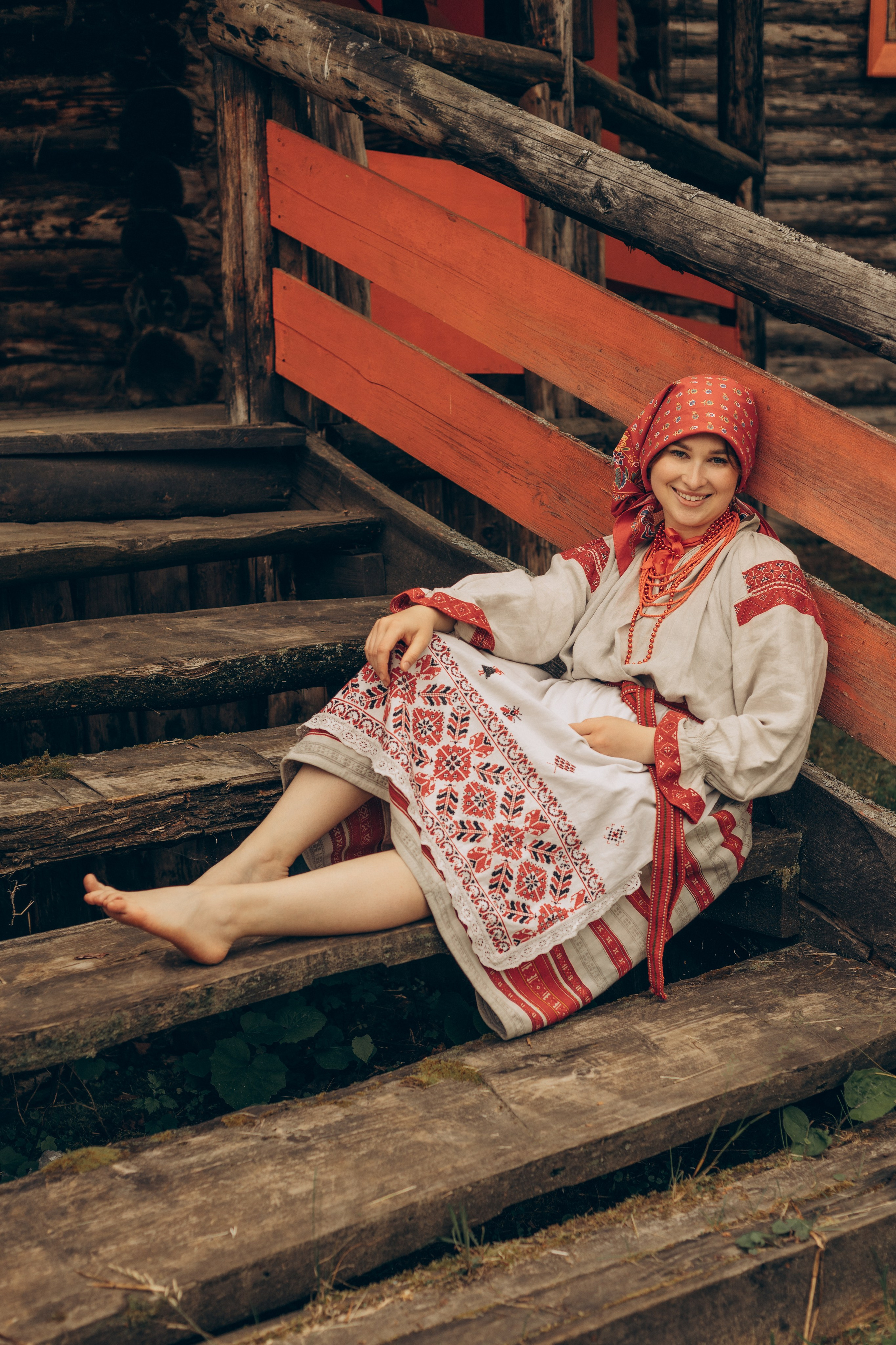 В народном образе. Свадебный и семейный фотограф в Москве Анастасия. Помогу вам быть собой и создам теплые, живые фотографии. Семейный фотограф в Дмитрове