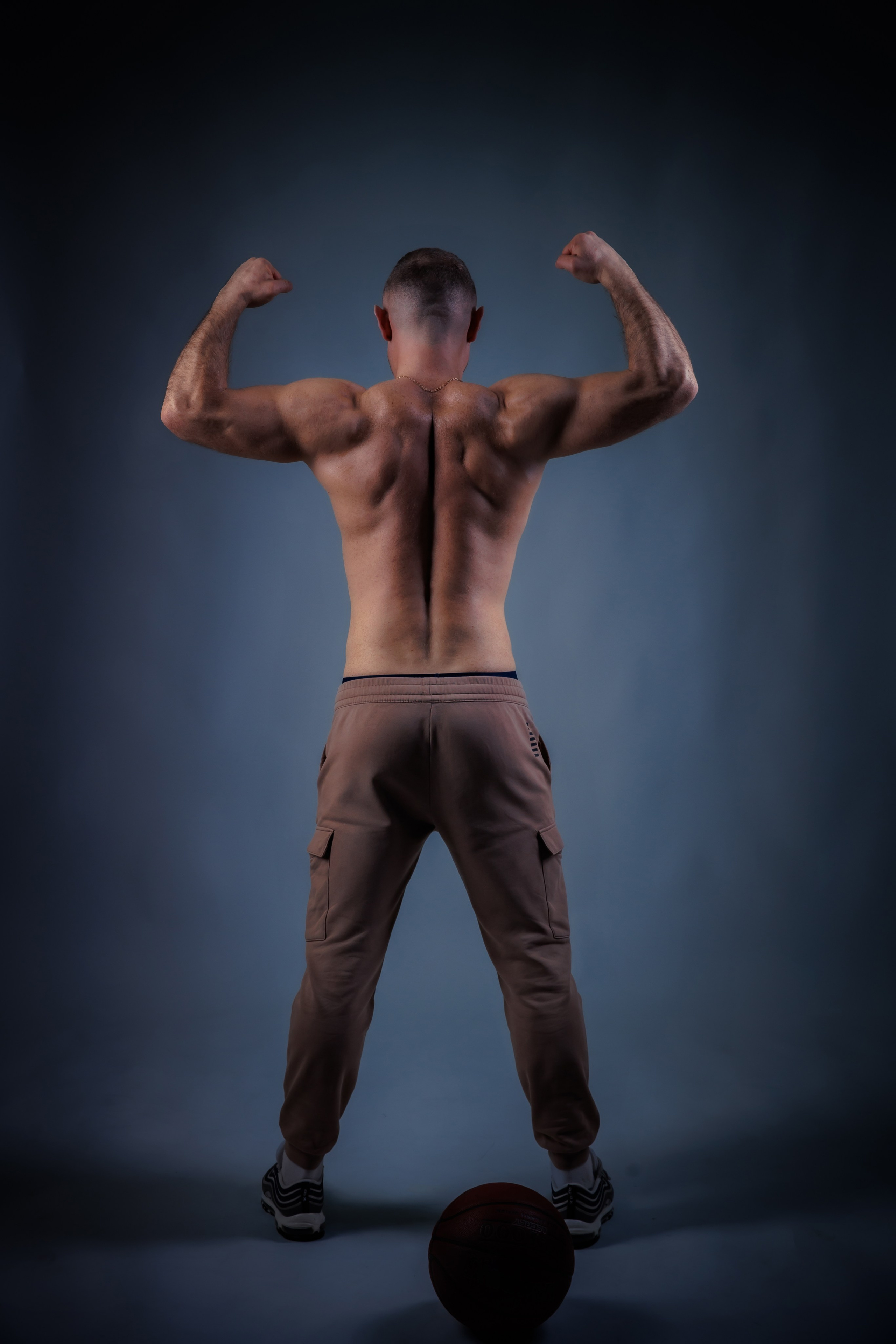 МУЖСКОЙ ПОРТРЕТ. Фото, видео, авторские выпускные альбомы в Нижнем Новгороде