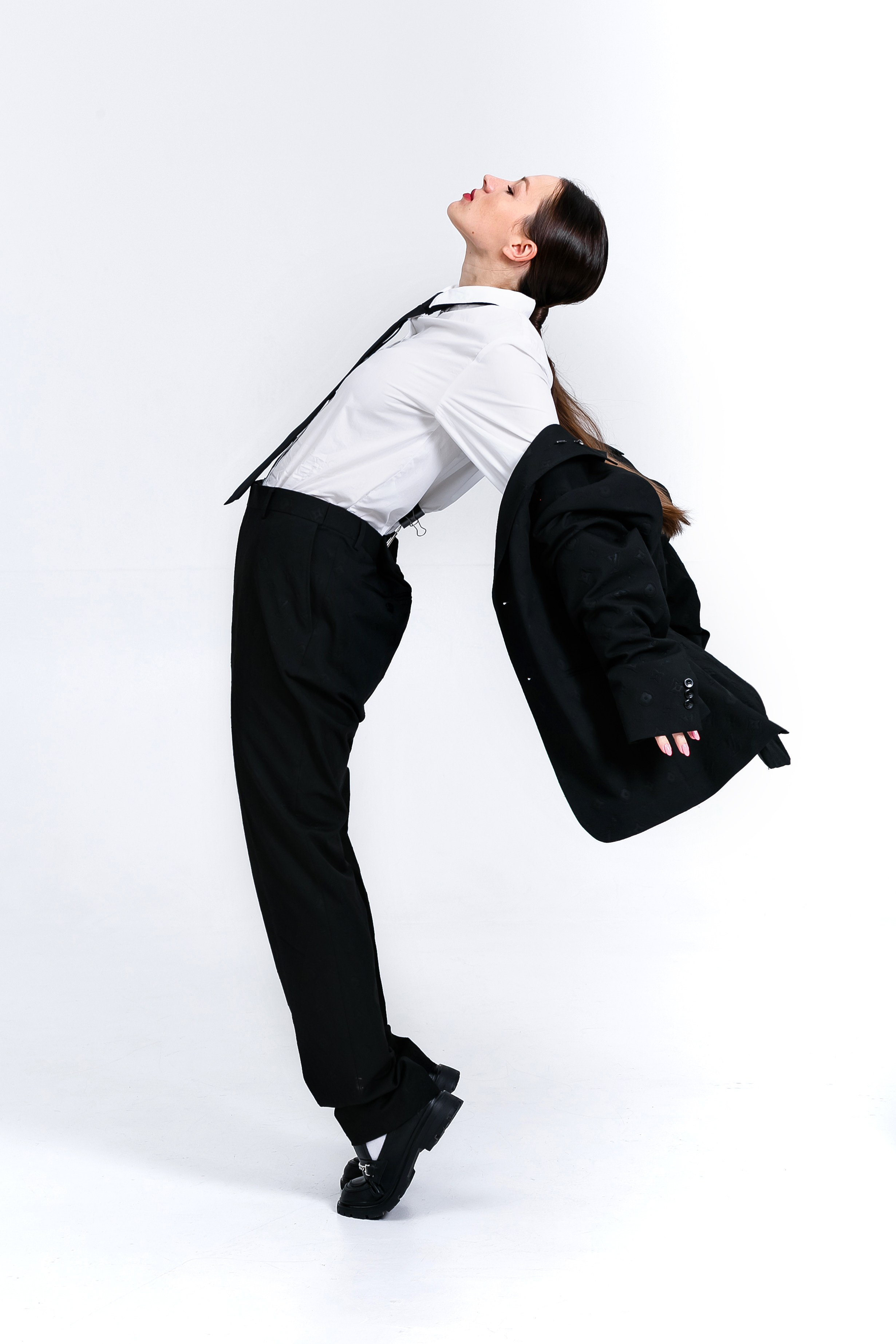 Для Глянца\ студия Атоp\ ул. Фабричная 39. Фотограф в  г. Новосибирск