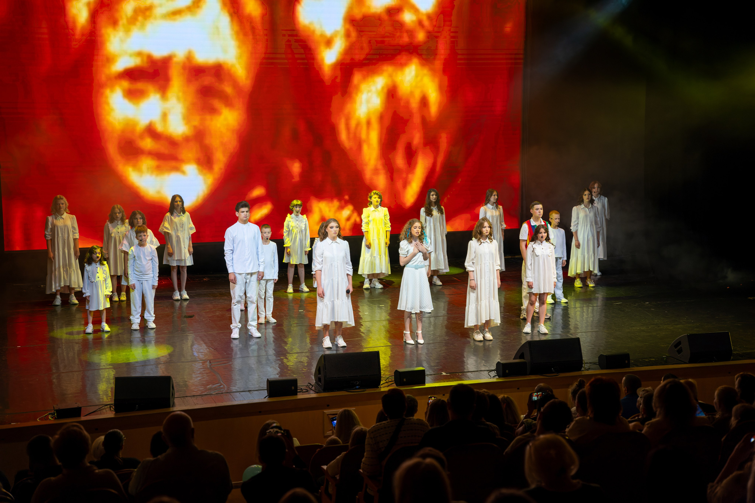 Съёмка благотворительного спектакля «Новая история деревянного мальчика». «Студия DRONAVT`s» — видеосъёмка и фотография г. Москва