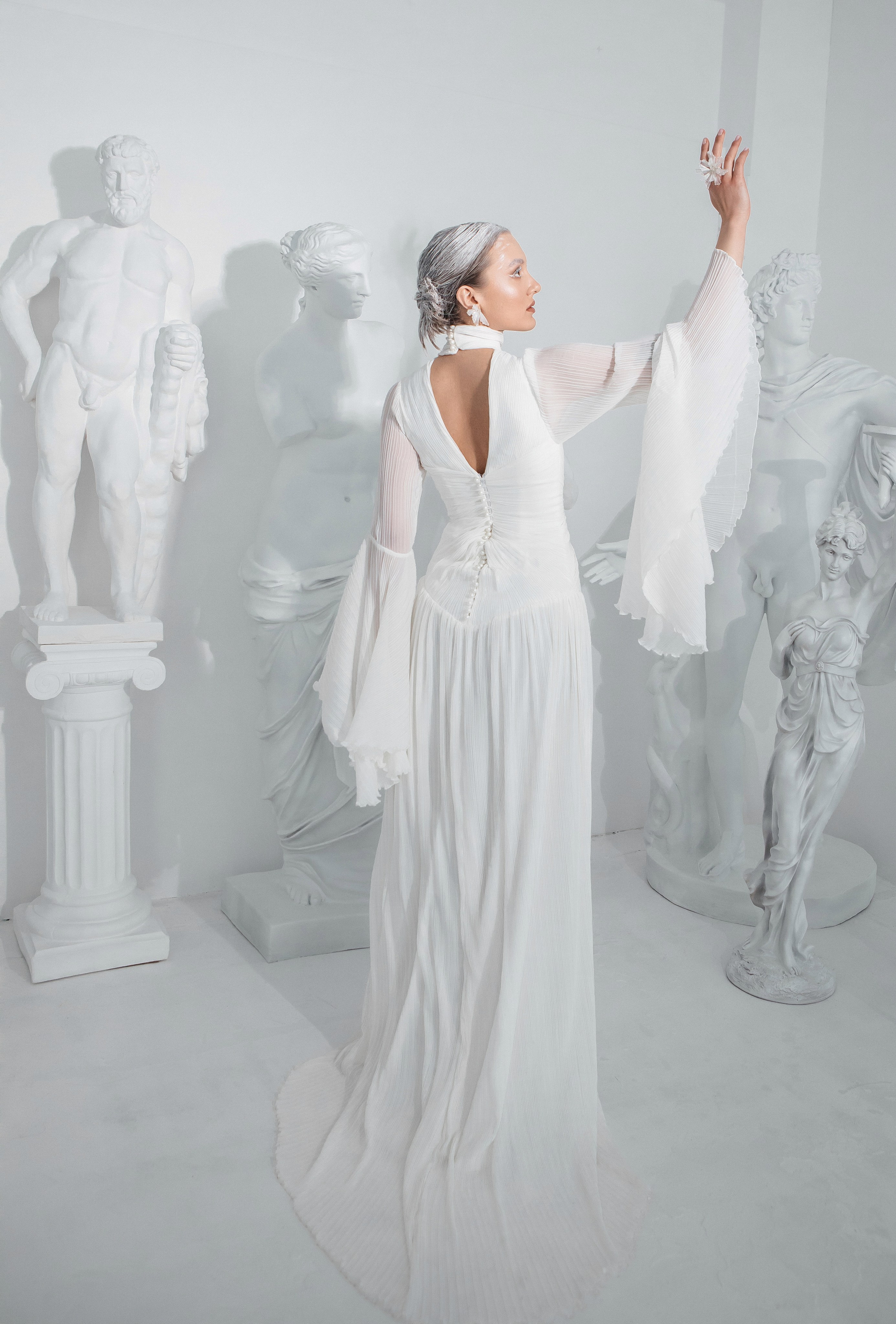 Для бренда украшений Оксана Туз. Свадебный и семейный фотограф Ибрагимова Мария из Екатеринбурга