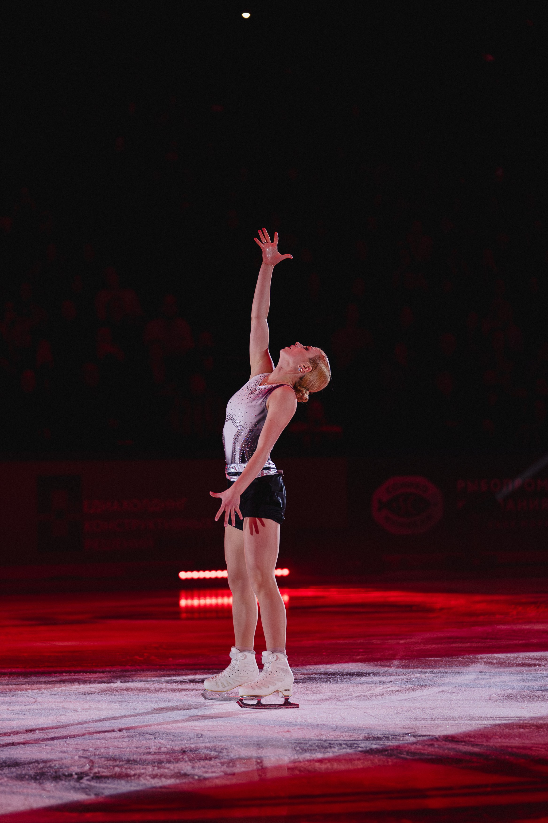 Шоу Этери Тутберидзе в Новосибирске. Воробьева Ксения — Спортивный и танцевальный фотограф Новосибирск