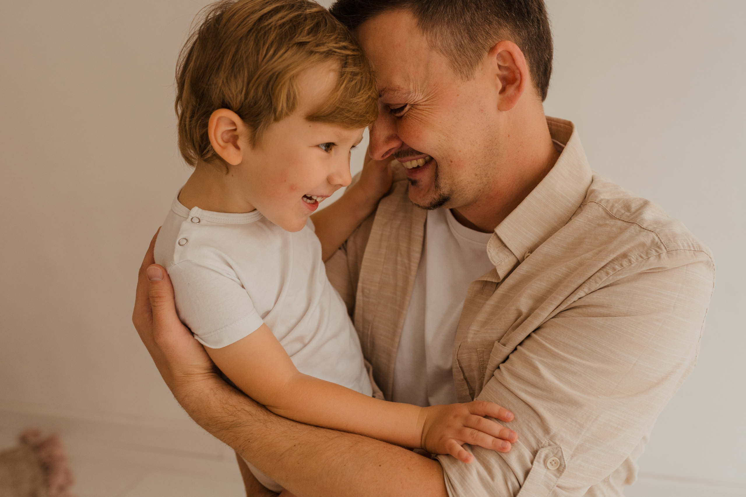 Семейная фотосессия в студии в Москве, семейный фотограф Анна Полушина. Свадебный фотограф в Москве Анна Полушина