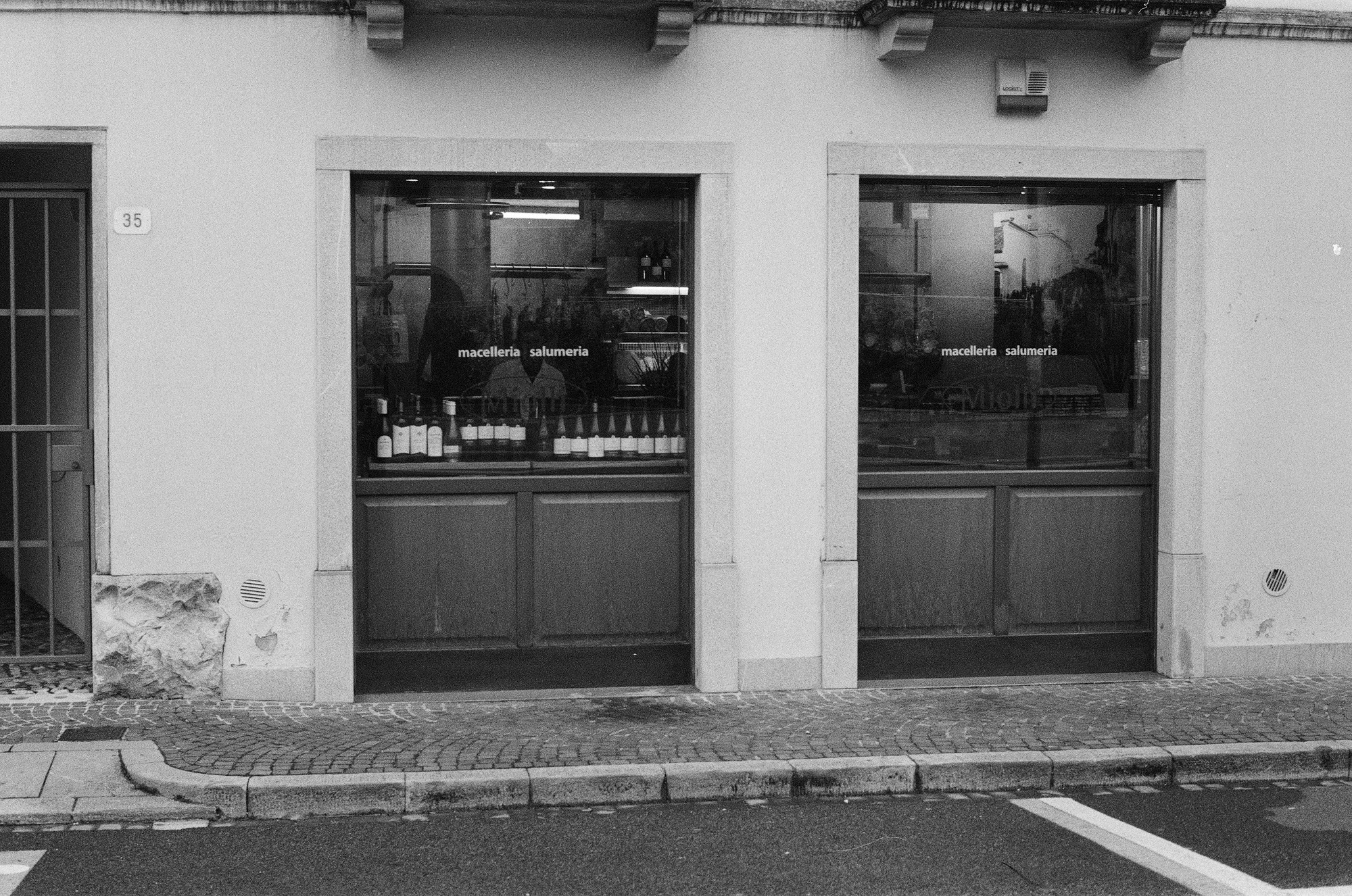 A gastroturist. Udine (Northern Italy). Another person Pavel Potseluev. A photographer in 2025