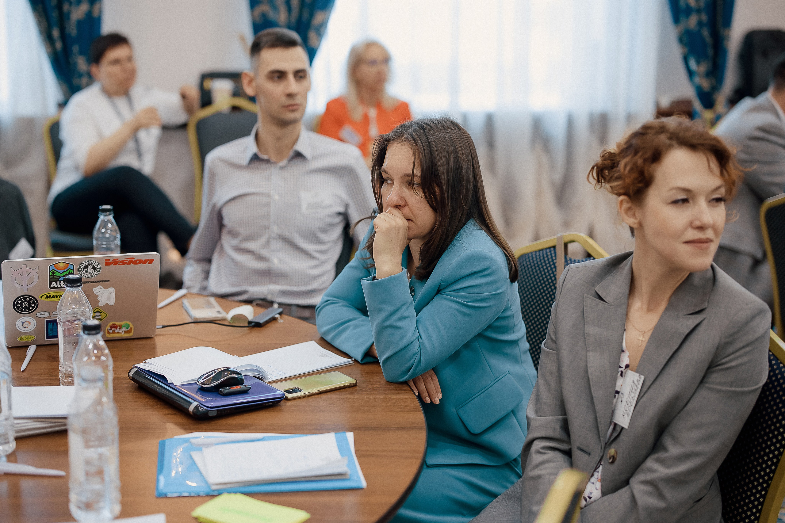 Конференция. Свадебный фотограф
