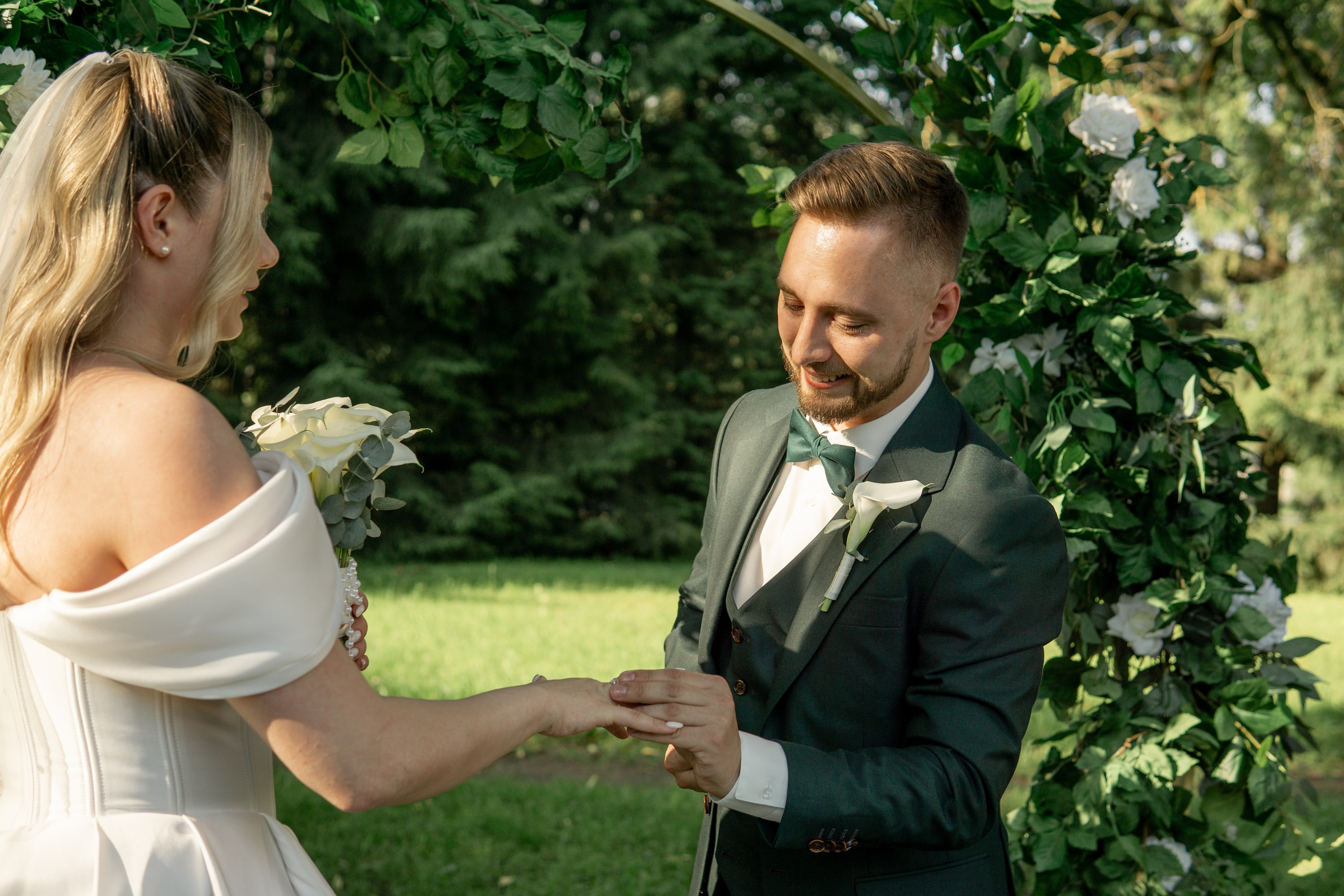 Свадебная фотосессия в отеле Хилтон. Свадебный фотограф Александр Невский в Санкт-Петербурге