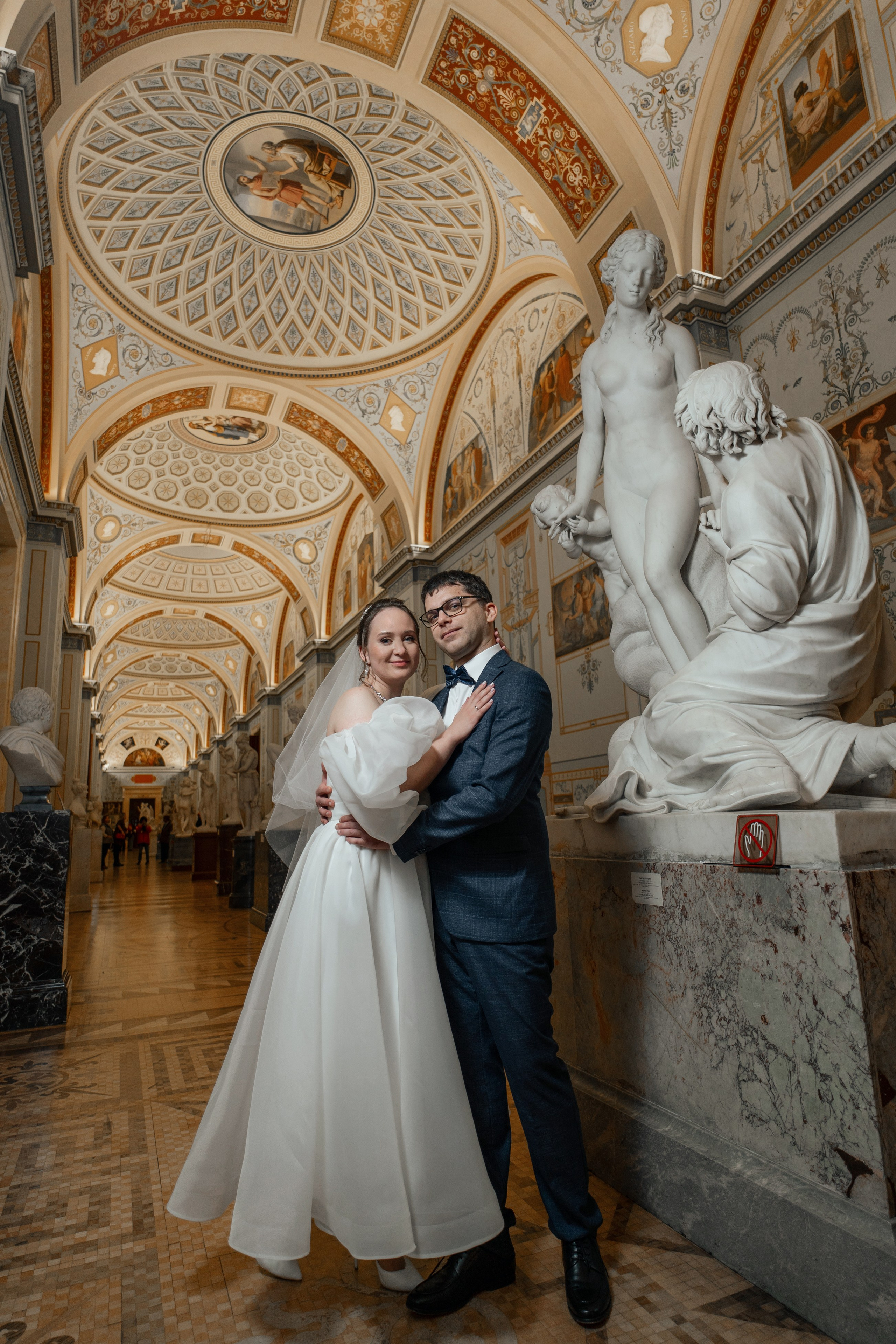 Места для фотосессии зимой в плохую погоду в Санкт-Петербурге. Свадебный фотограф Александр Невский в Санкт-Петербурге