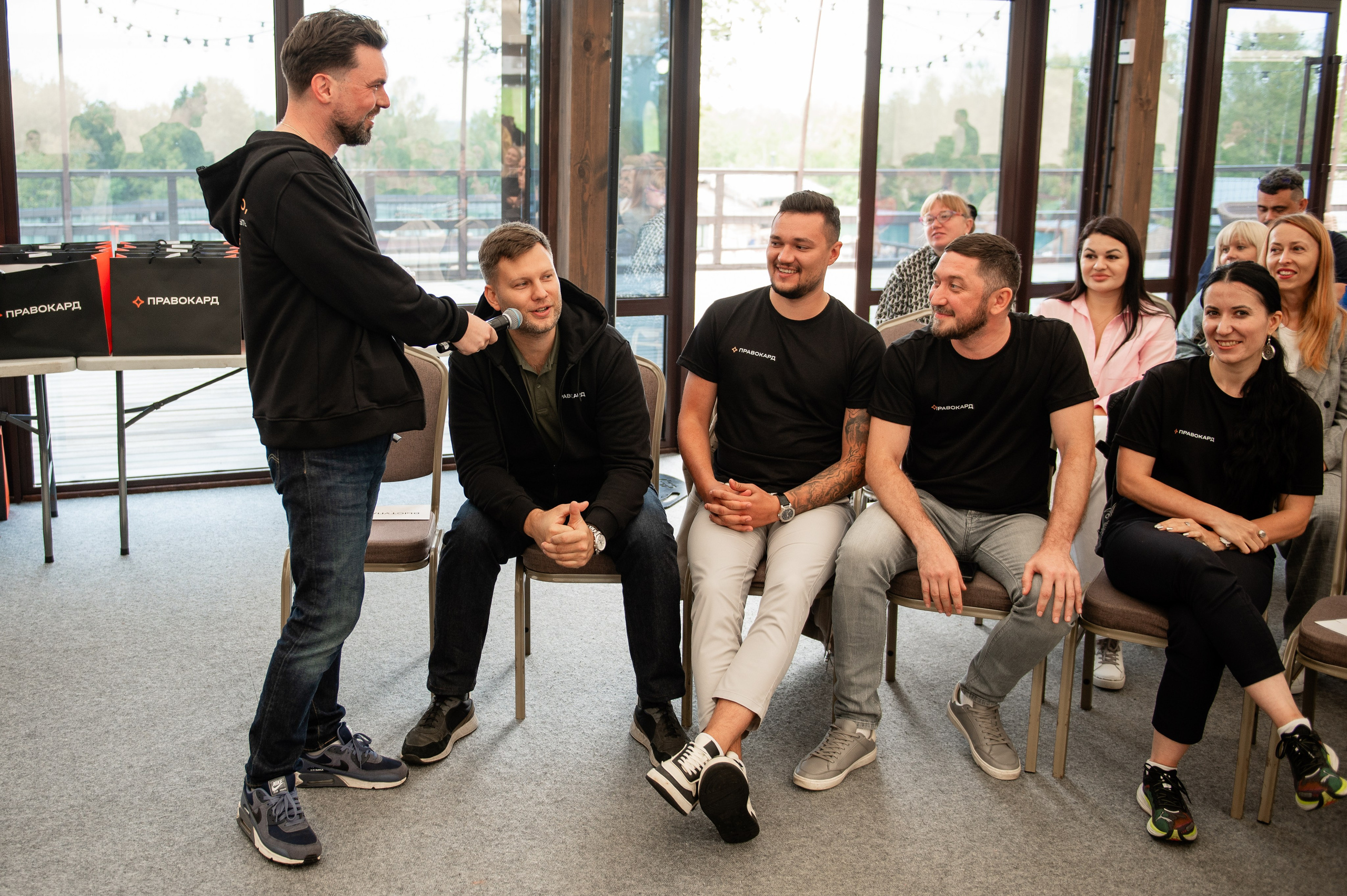 Правокард. Профессиональный фотограф в Москве Александра Харламова