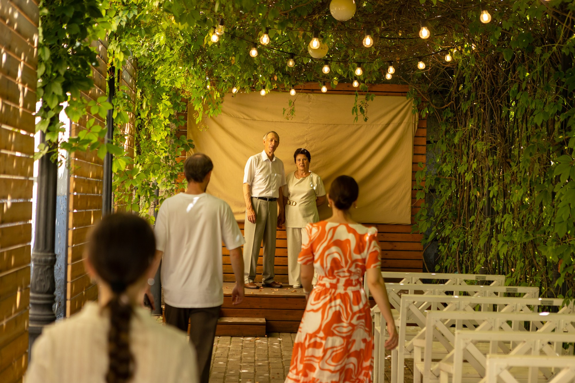 Фотосессия на золотую свадьбу. Фотограф в Оренбурге. Профессиональный фотограф