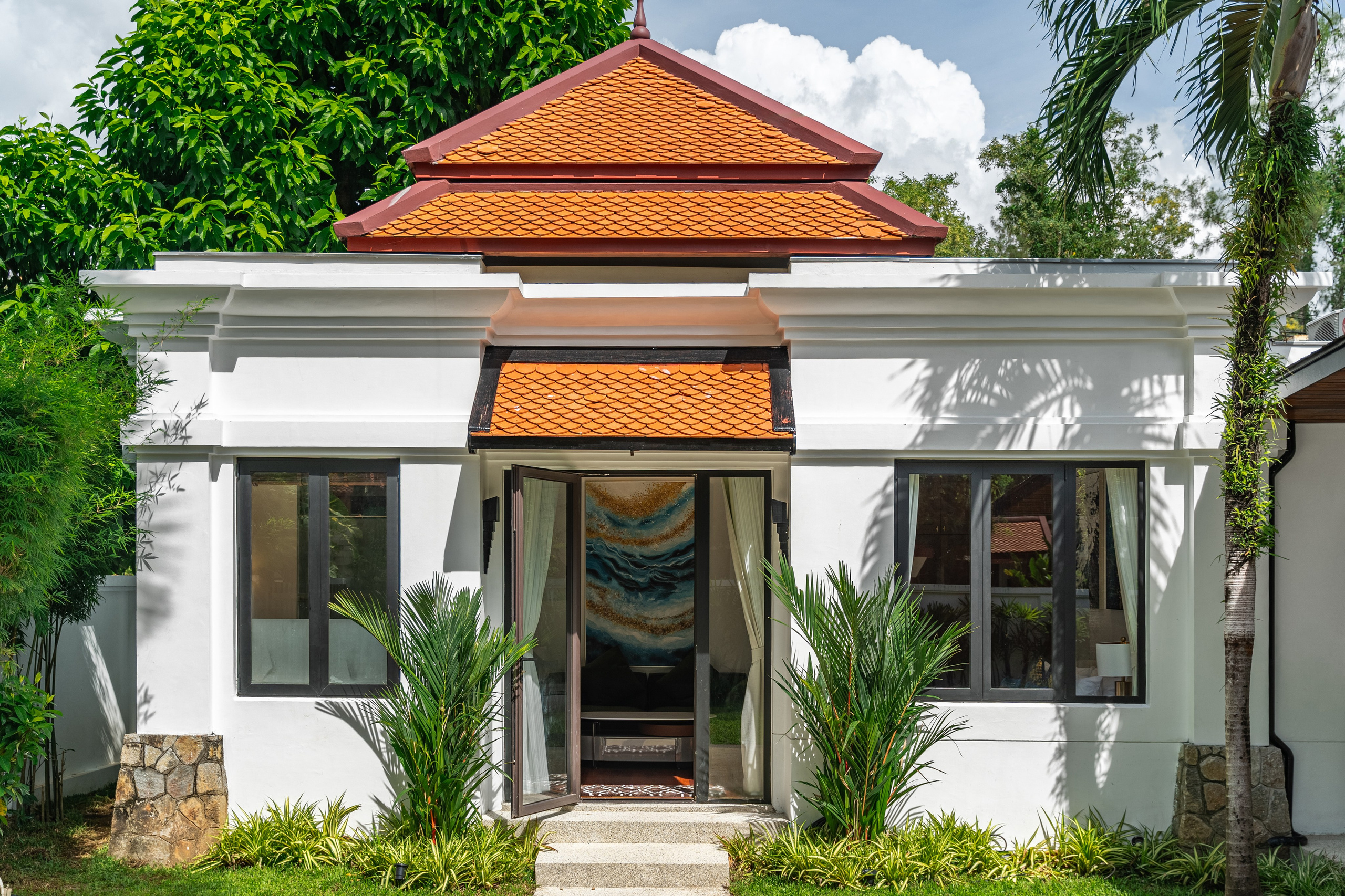 Интерьерная ретушь, фотограф Илья Perelude, Пхукет. Интерьерный фотограф и ретушер в Красноярске Денис Антропов